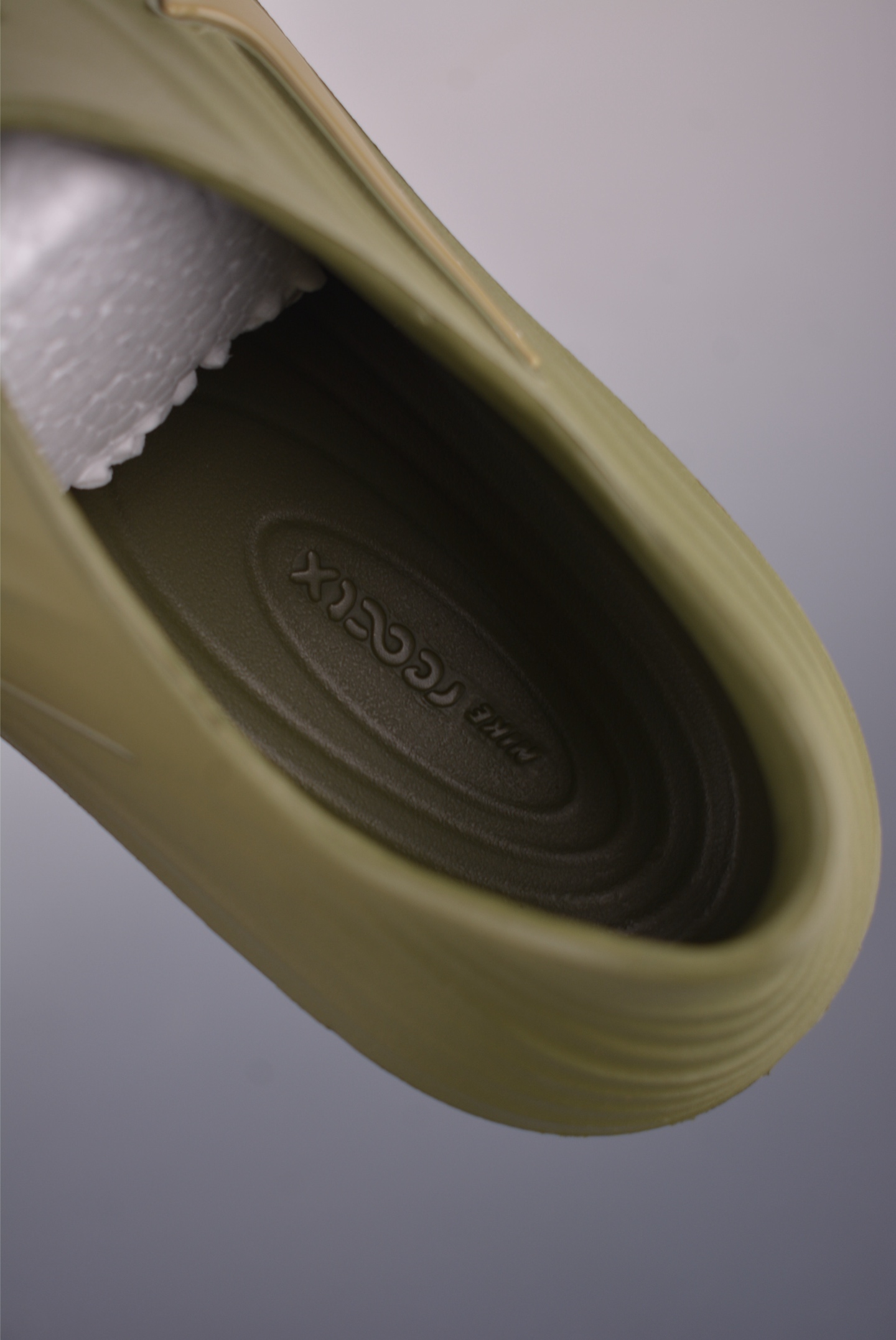 Nike ReactX Rejuven8 Olive Green Sandals: Exceptional Comfort for Summer 9 i1754165765498 8684 0 8