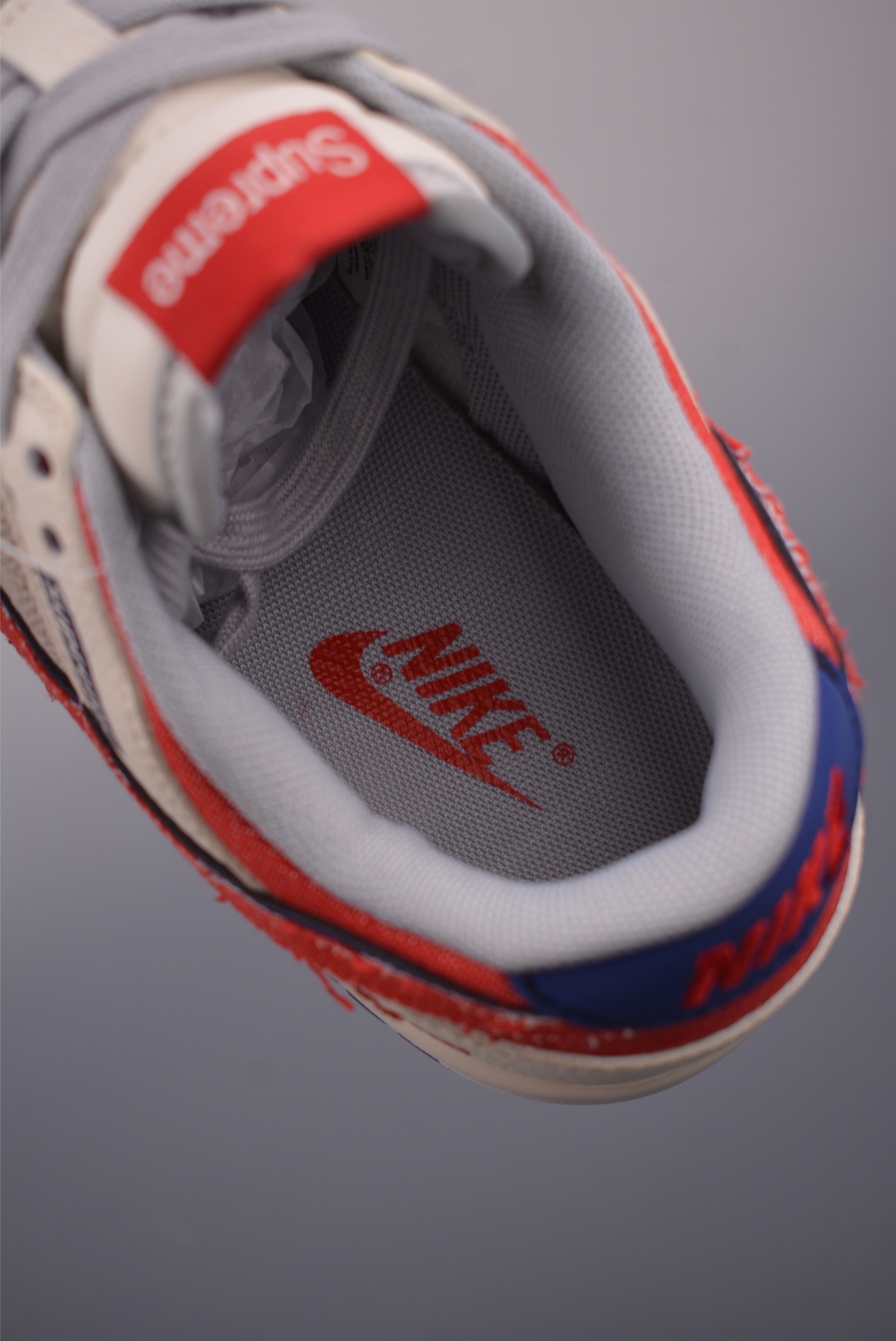 Nike SB Dunk Low Supreme Collab: Premium Leather, Superior Comfort 10 i1754167916713 6901 0 8