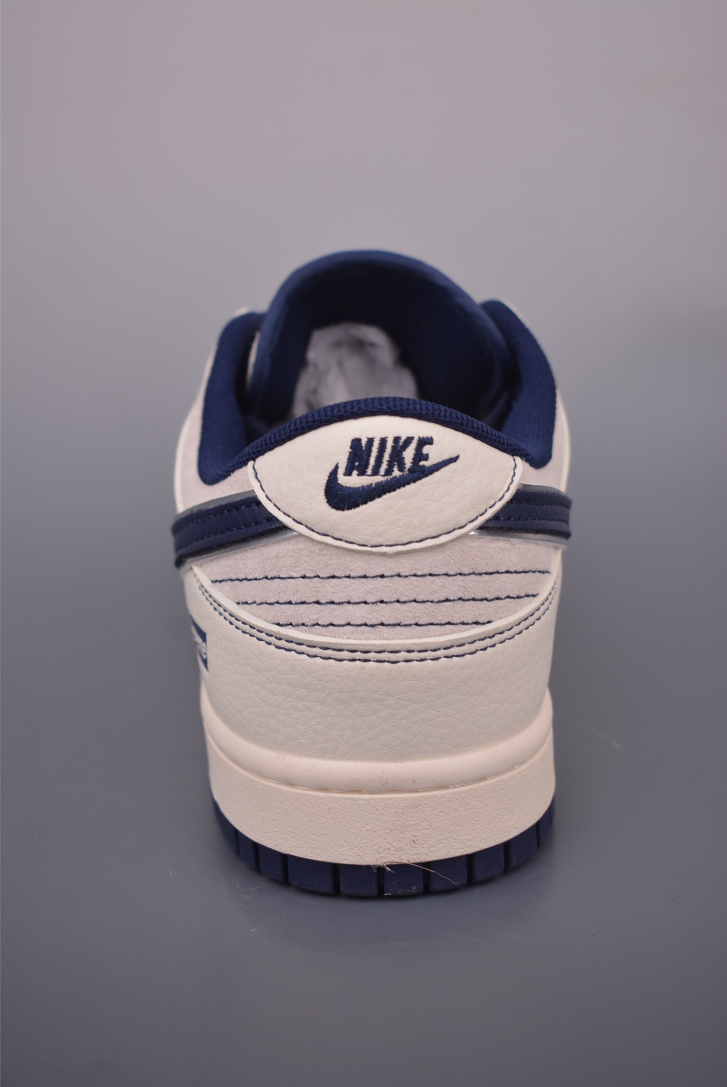 Nike SB Dunk Low Supreme Collab Cream/Navy Sneakers Authentic Style & Comfort 5 i1754171428467 4067 0 3