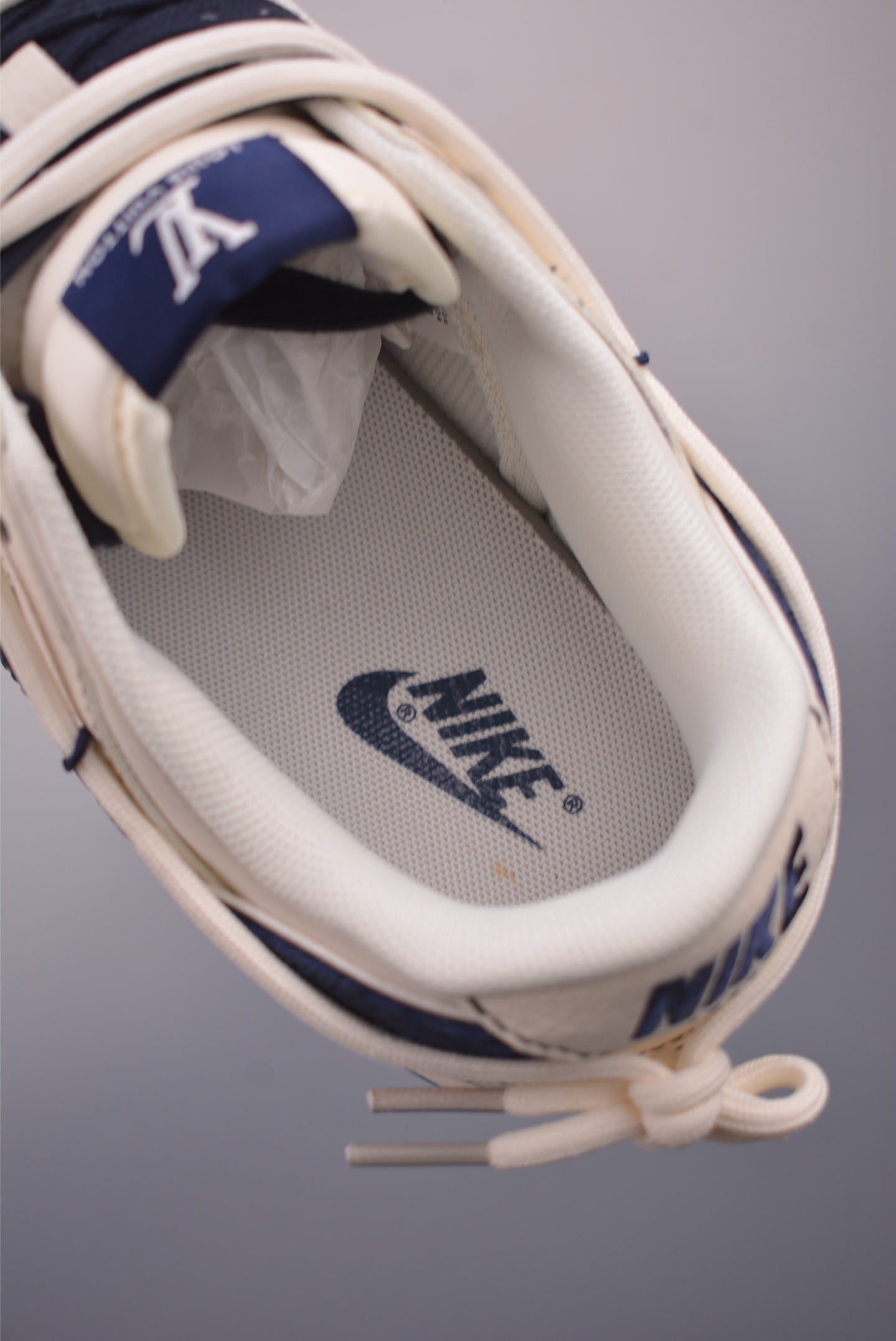 Nike SB Dunk Low Louis Vuitton Collab, Premium Leather, Comfortable Fit 9 i1754171493885 6575 0 8