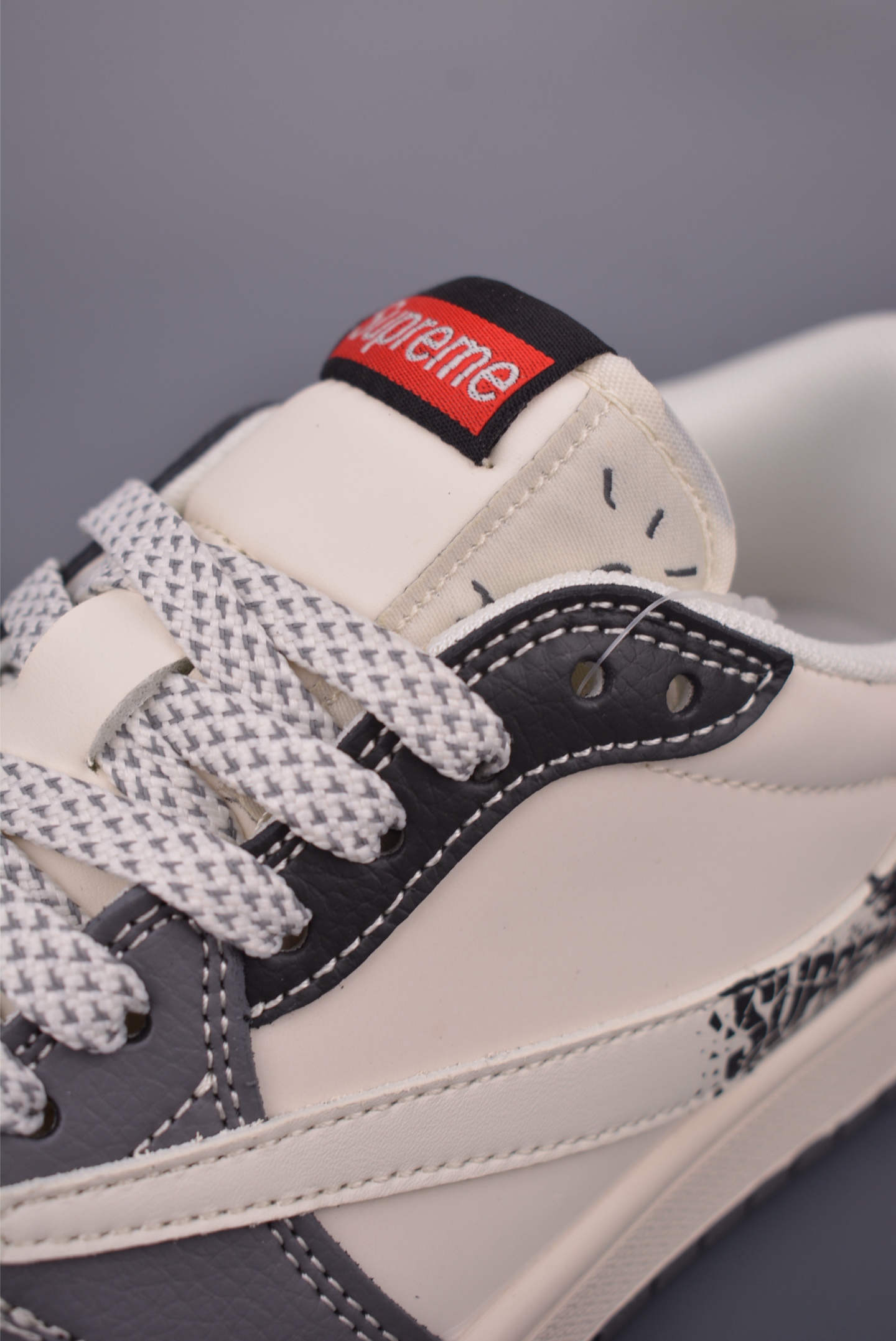 Fragment Travis Scott Supreme Air Jordan 1 Low Black Toe Sneakers 7 i1754171637870 8101 0 6
