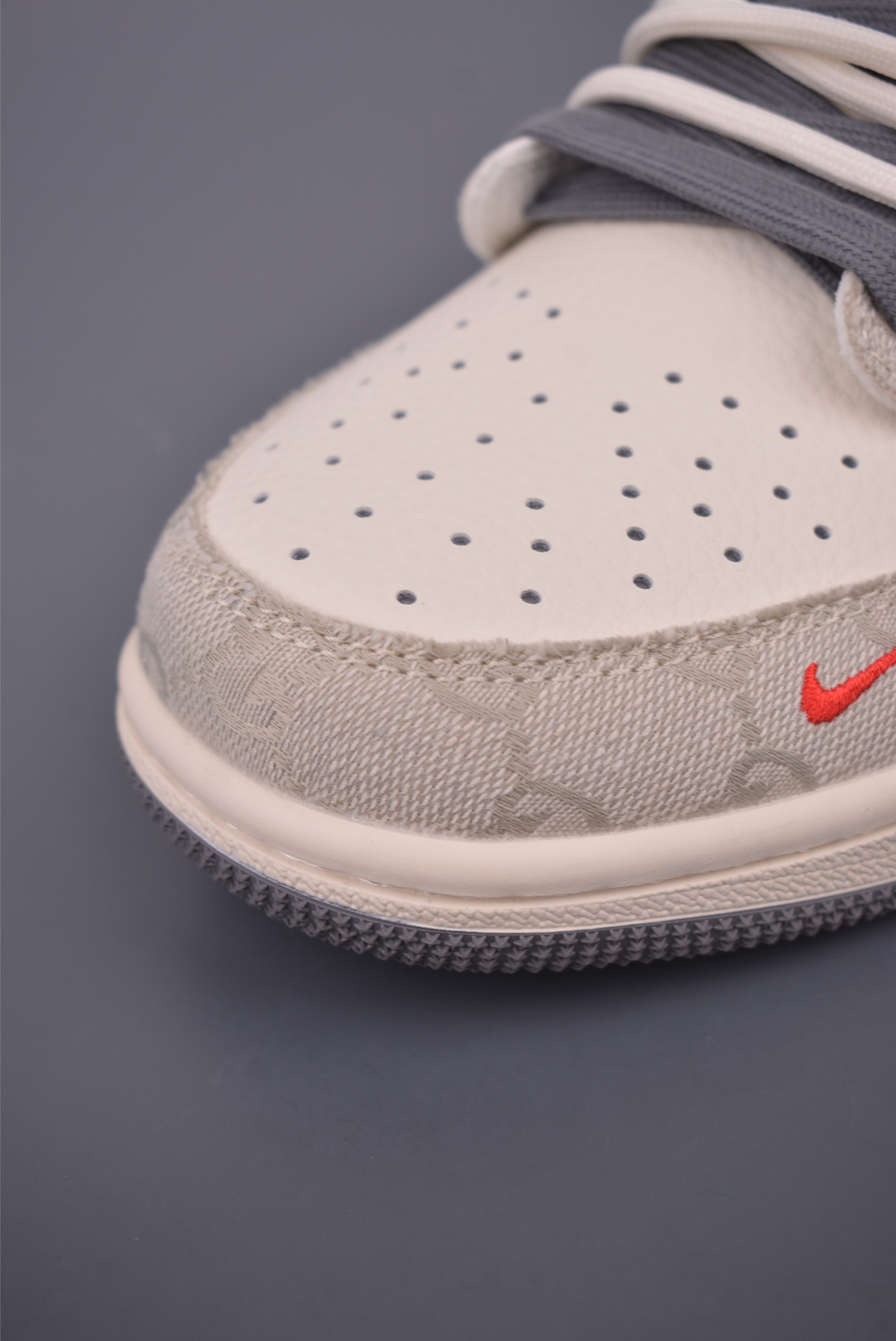 Fragment x Travis Scott x Gucci Air Jordan 1 Low 三方联名倒钩 HT5088-601