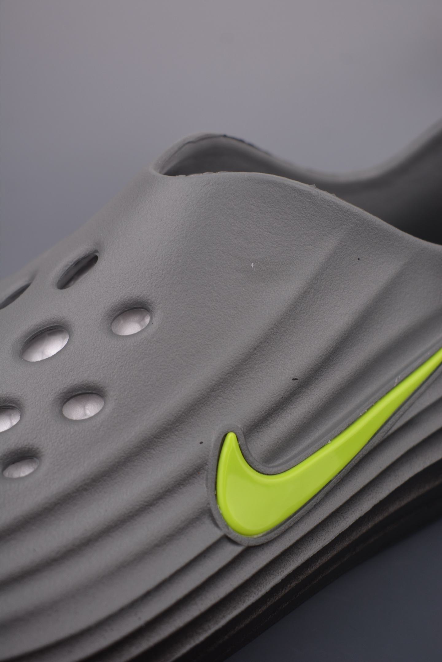 Nike ReactX Rejuven8 Sandals - Summer Essential with Superior Comfort & Style 8 i1754257813560 35 0 6