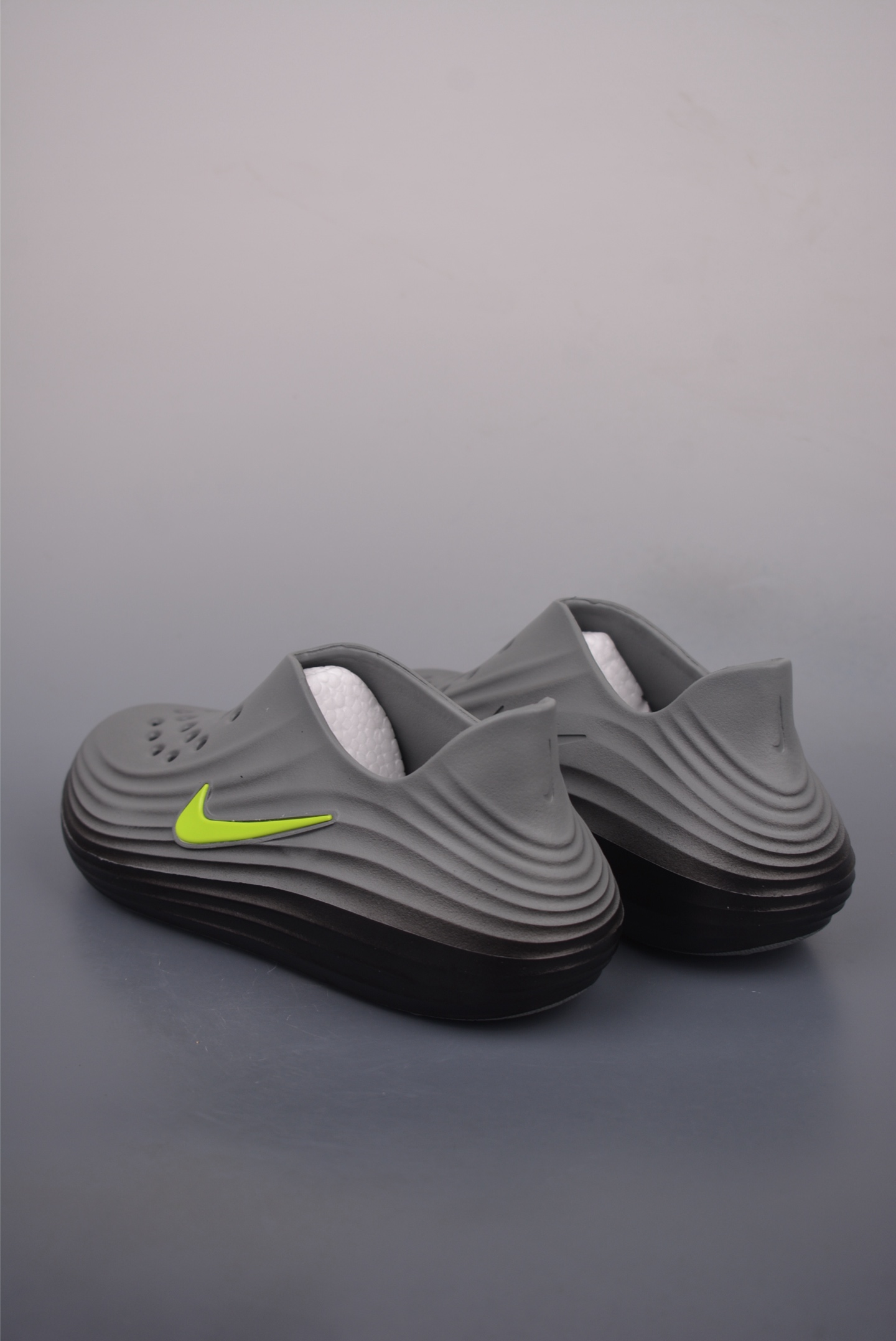 Nike ReactX Rejuven8 Sandals - Summer Essential with Superior Comfort & Style 3 i1754257813570 9547 0 1