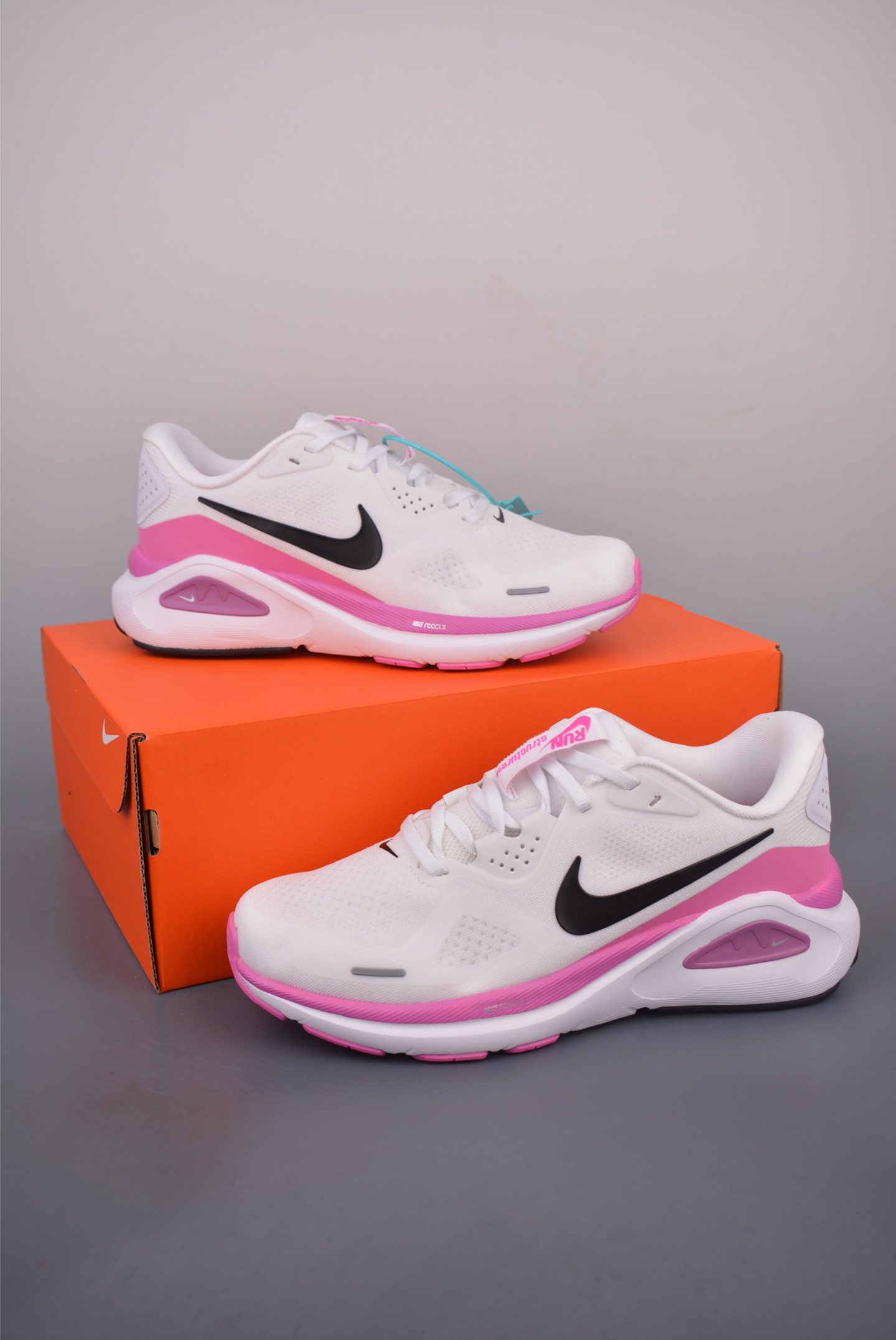 Nike Air Structure 26 Women's Running Shoes - Cushioned Comfort & Support 6 i1754258000043 1070 0 4