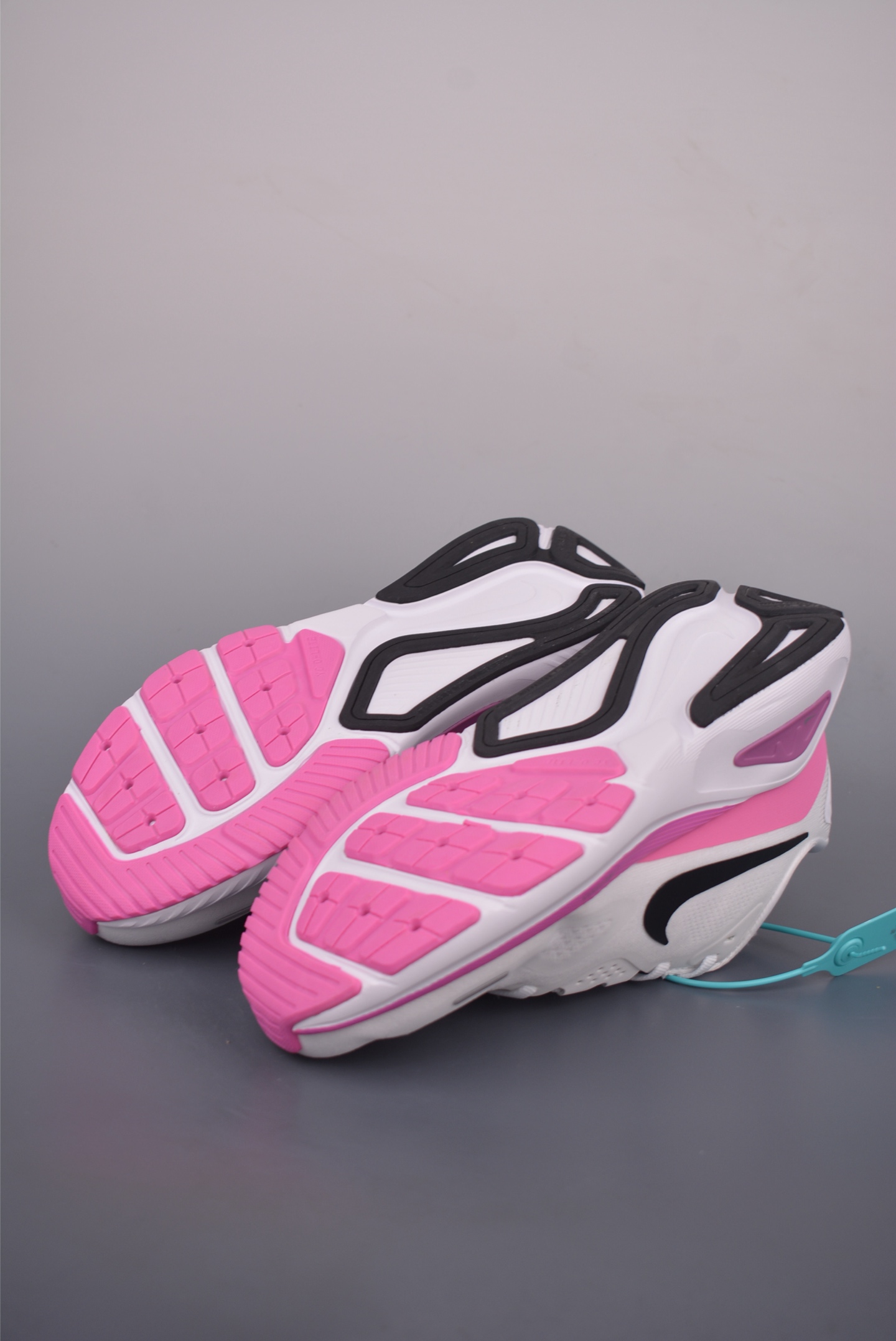 Nike Air Structure 26 Women's Running Shoes - Cushioned Comfort & Support 4 i1754258000065 3677 0 2