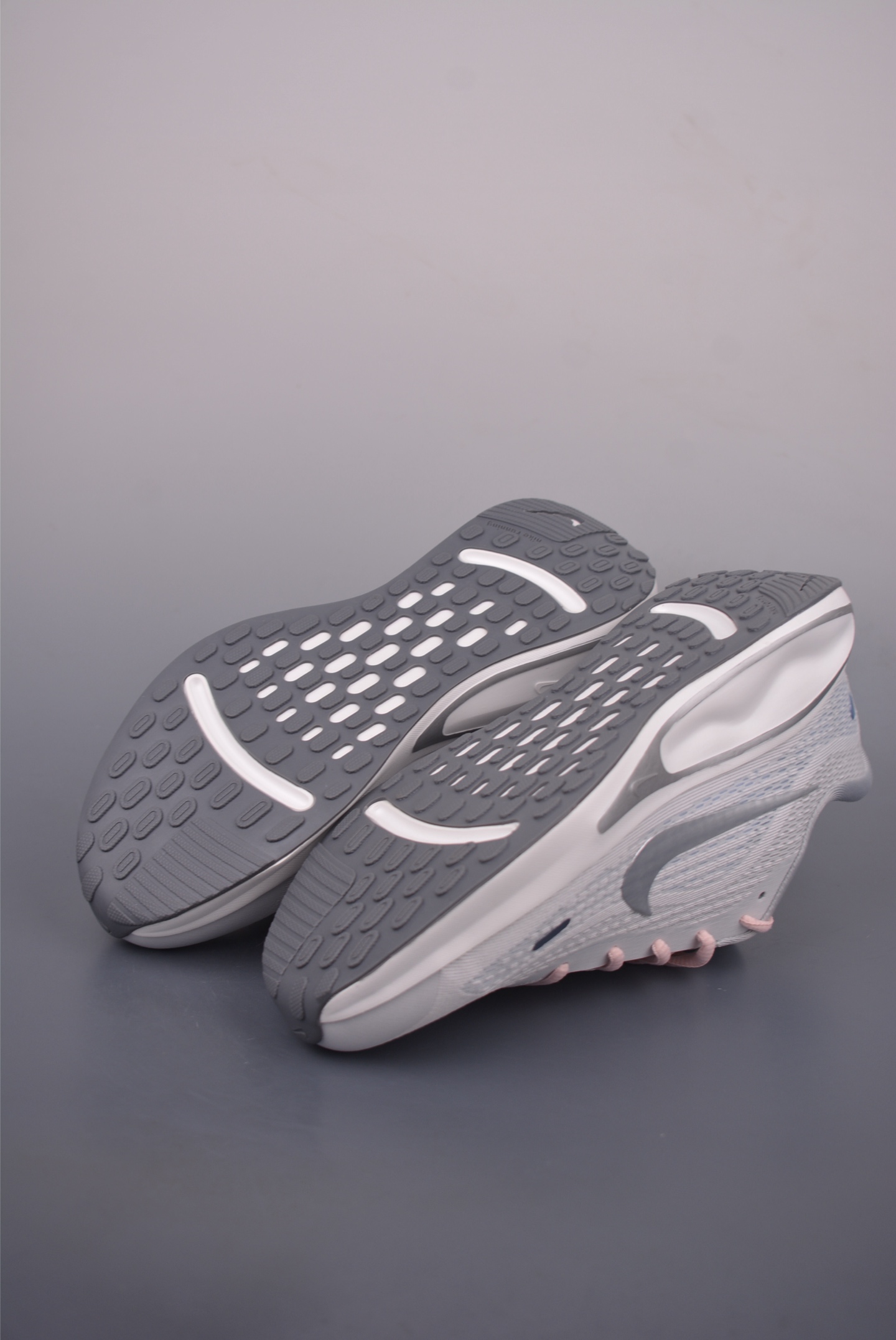 Nike Journey Run 2025 Running Shoes - Enhanced Cushioning, Breathable Design 4 i1754258992916 3256 0 2