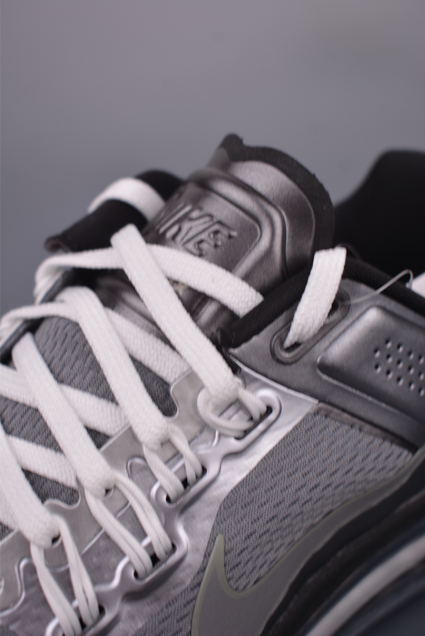 Nike Air Max 2013: Retro Style with Full-Length Air Cushioning & Breathable Mesh 7 i1754259249517 9113 0 6