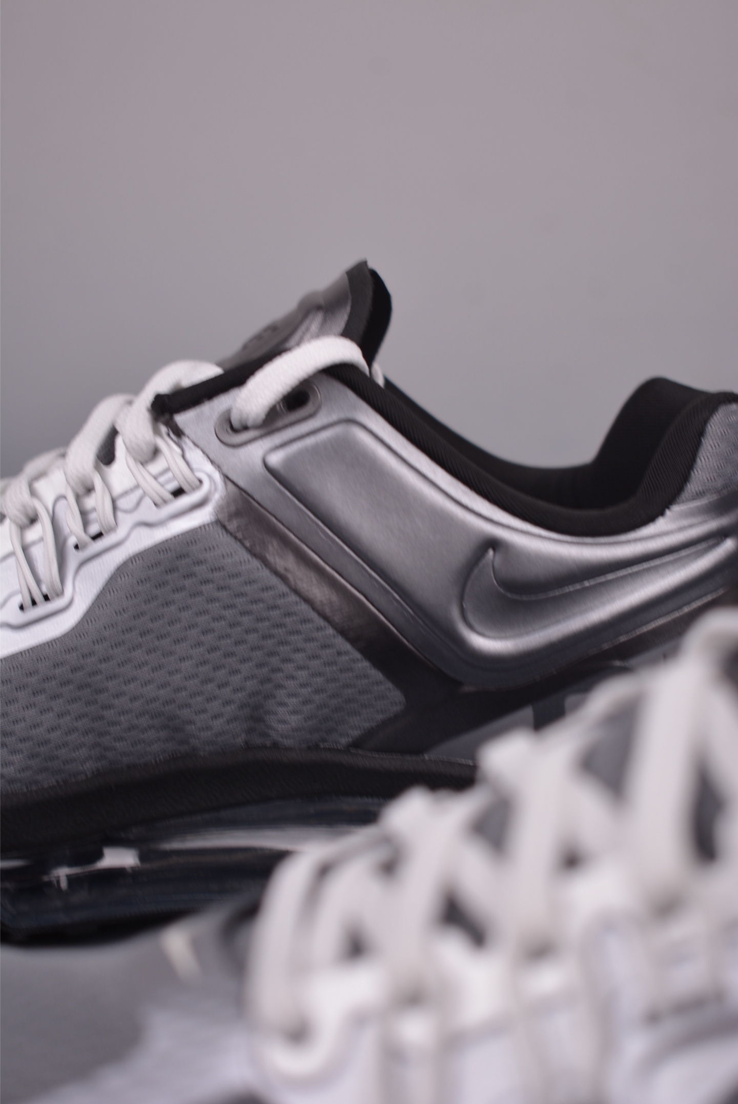 Nike Air Max 2013: Retro Style with Full-Length Air Cushioning & Breathable Mesh 8 i1754259251215 1122 0 7