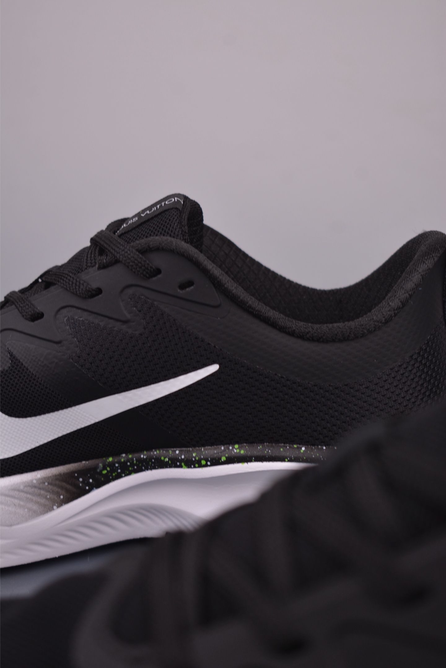 Nike Zoom Plus Louis Vuitton Collab Running Shoes - High Quality 8 i1754260085770 1675 0 7