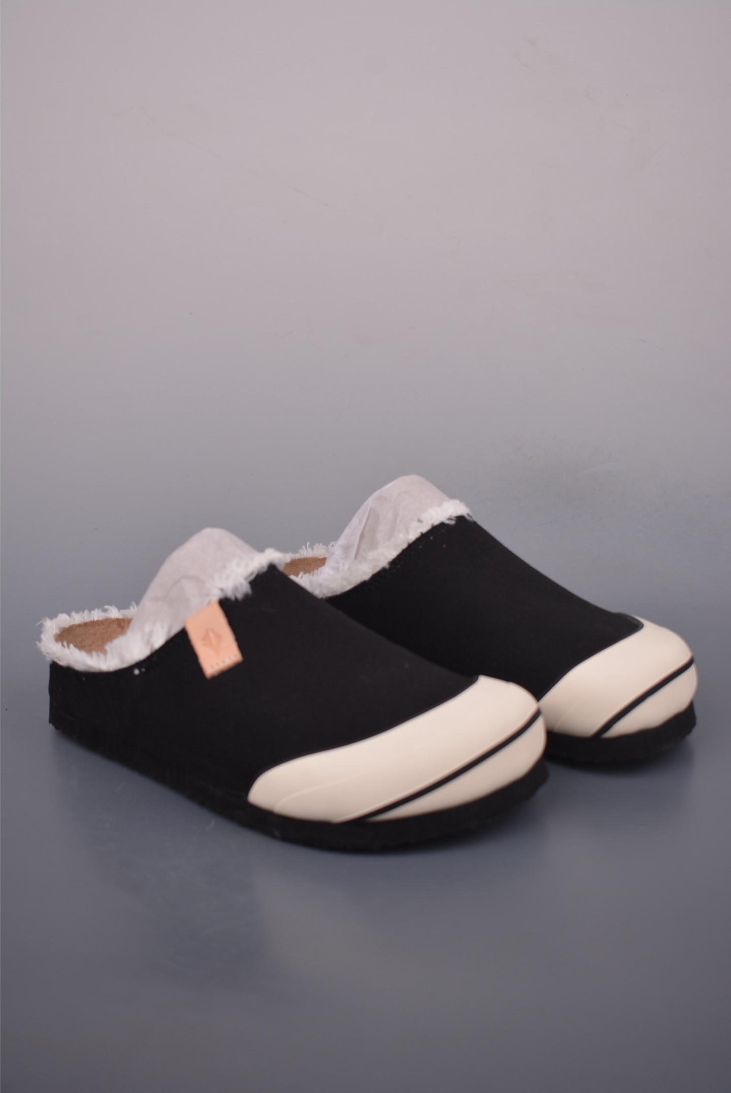 XVessel Cabin One Canvas Mules - Retro Style, Comfortable and Durable 2 i1754339402010 9048 0 0
