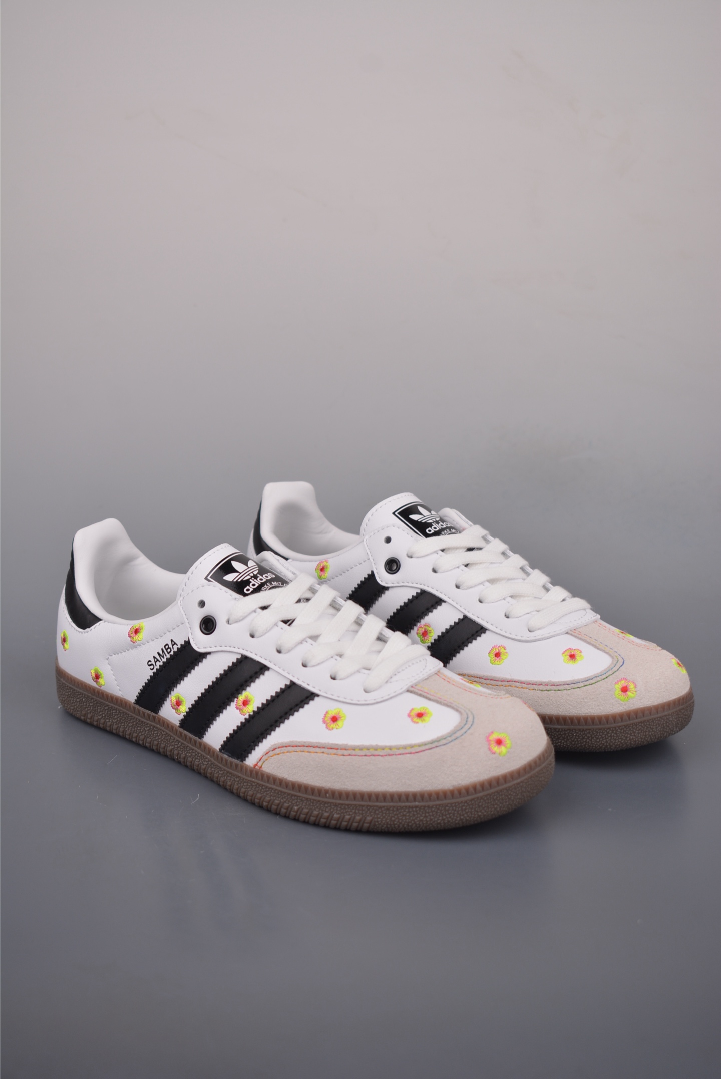Adidas Samba OG Retro Floral Sneakers - Comfortable, Stylish, and Authentic 2 i1754340222915 6232 0 0