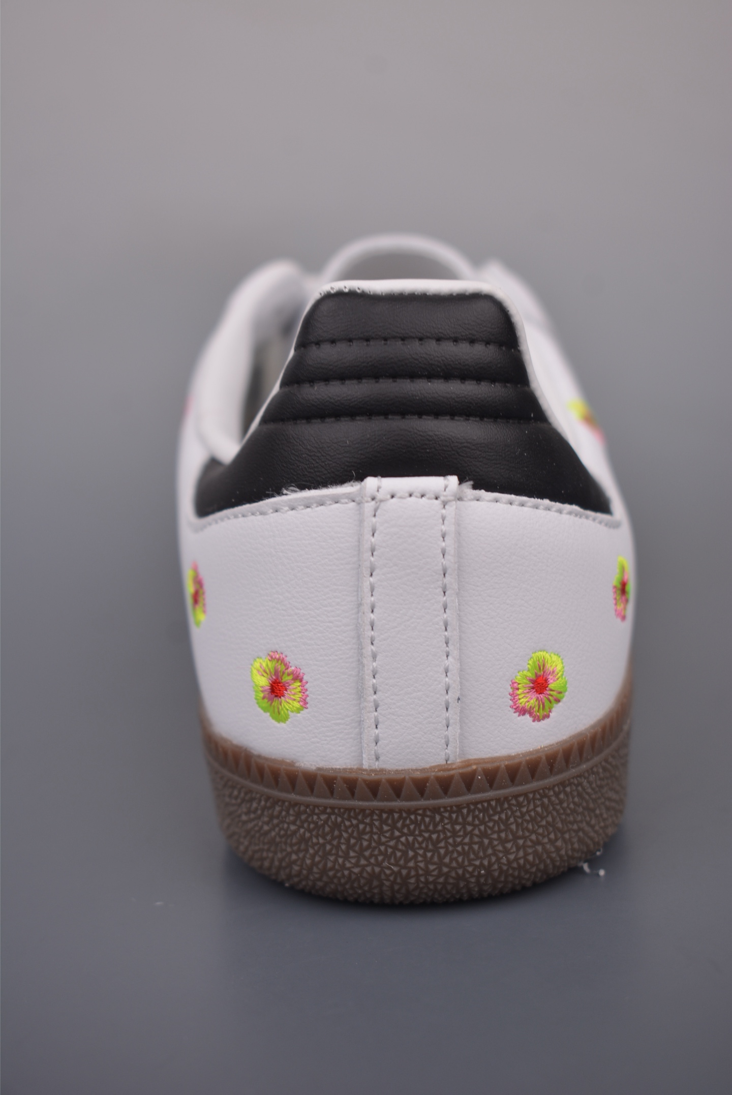 Adidas Samba OG Retro Floral Sneakers - Comfortable, Stylish, and Authentic 5 i1754340222920 141 0 3