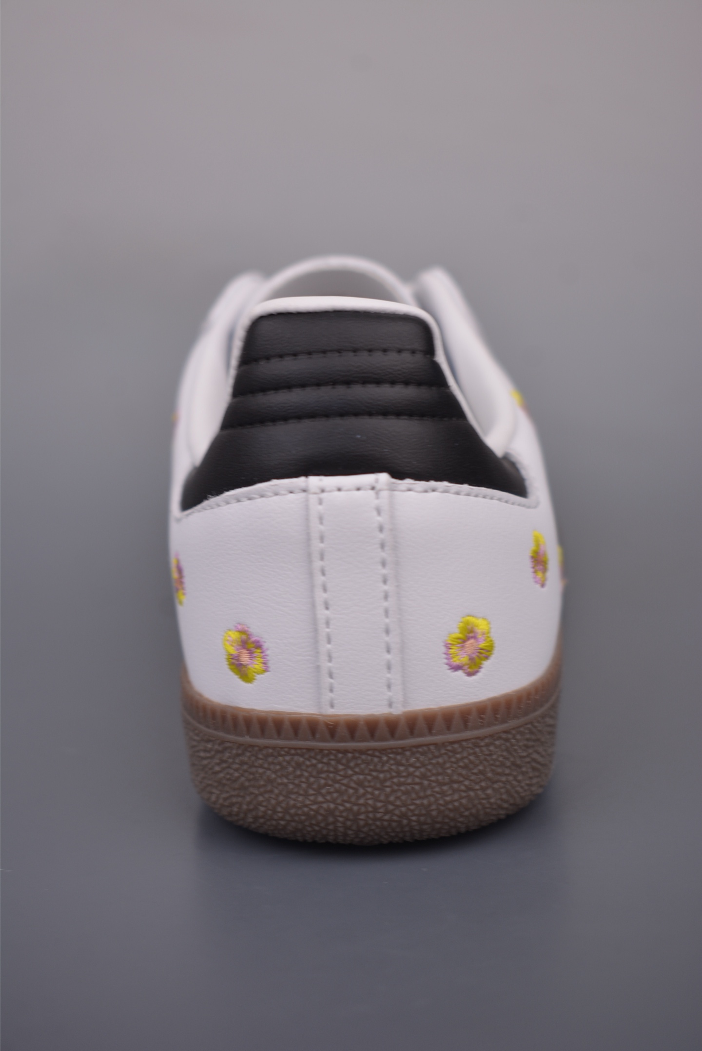 Adidas Samba OG Floral Embroidered Leather Sneakers Retro Casual Shoes 4 i1754340288181 5387 0 3