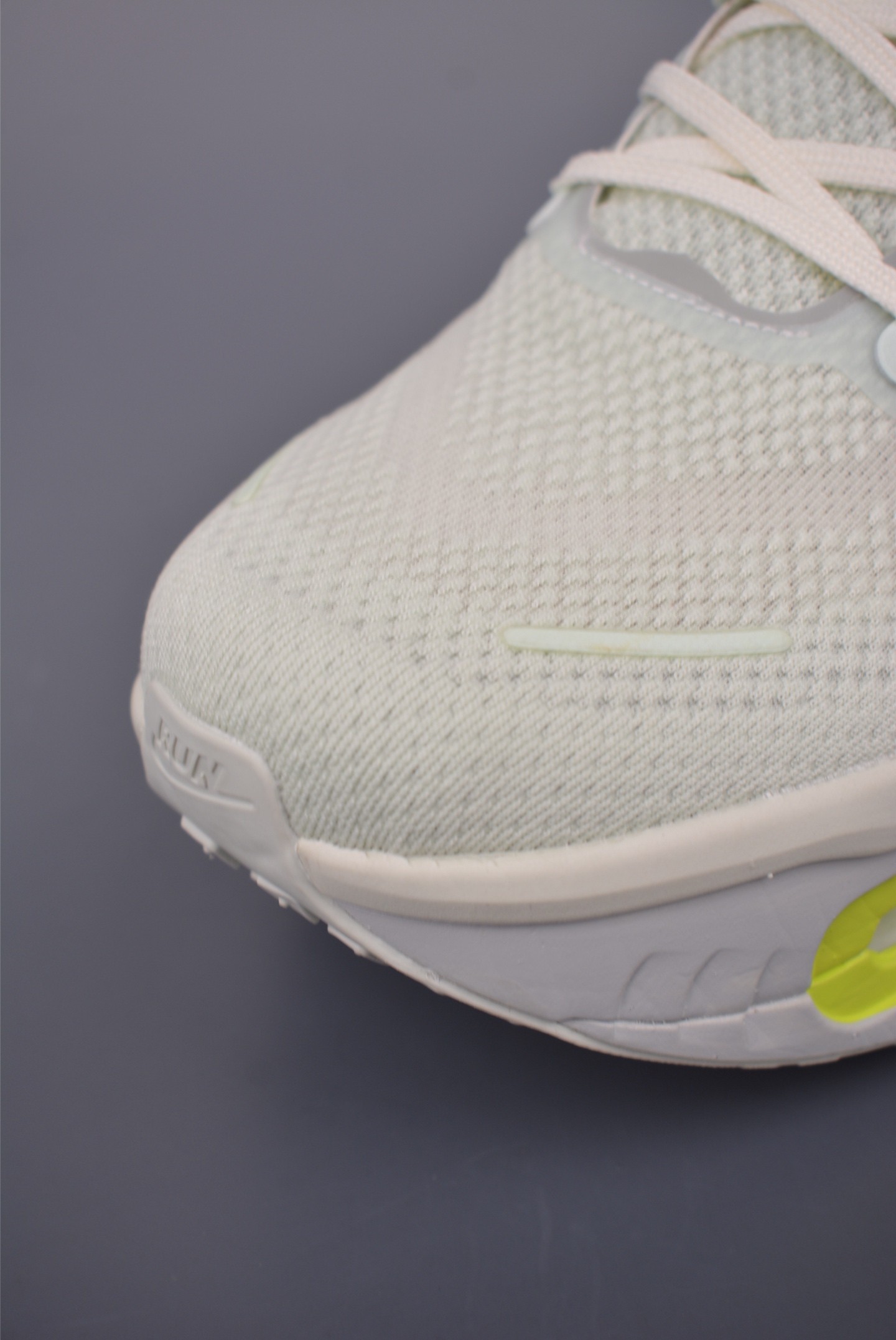 Nike Vomero Premium Air Cushion Running Shoes - Comfortable, Durable, Stylish 6 i1754344240622 7751 0 5