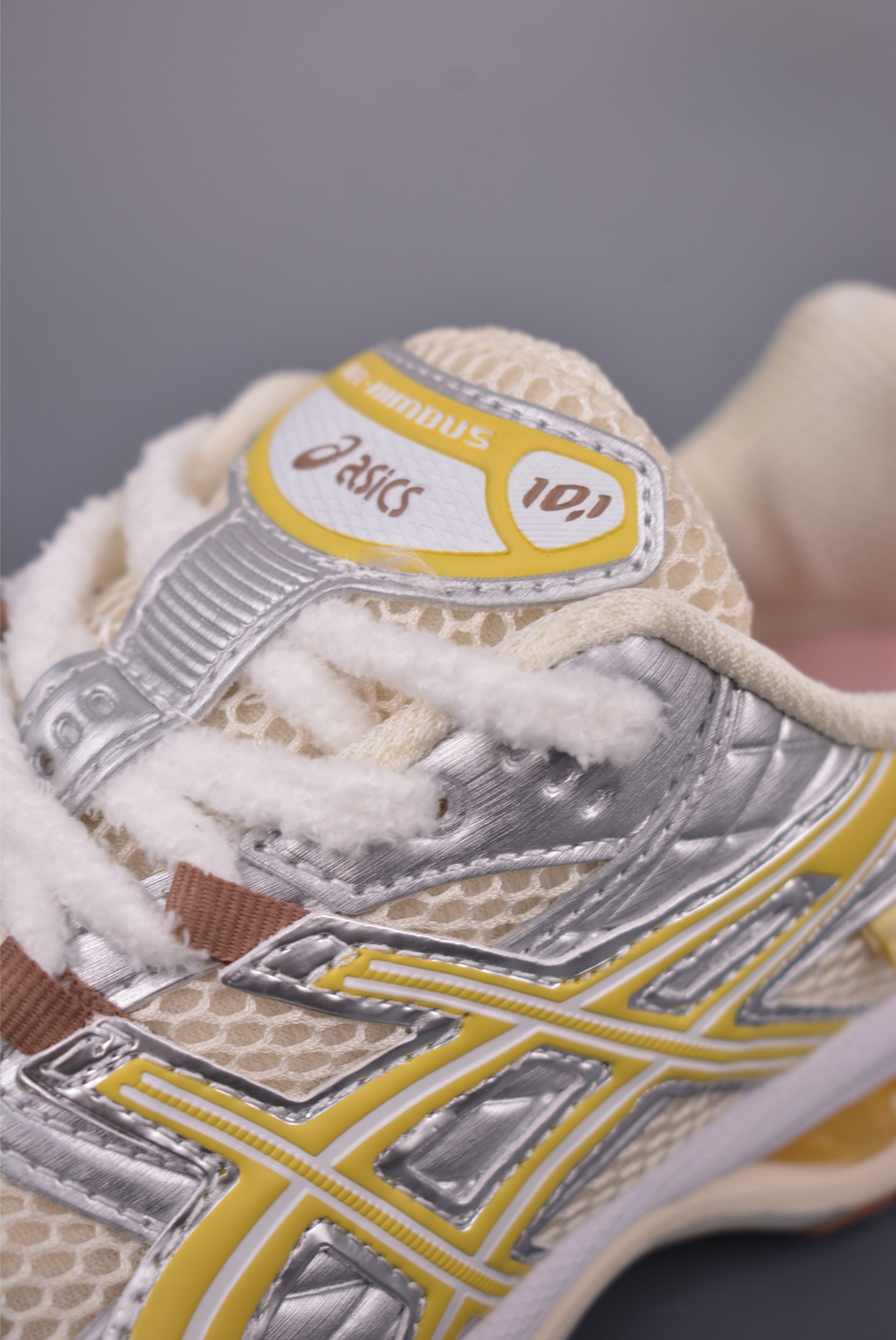 Asics GEL-Kahana Nimbus 10.1 Low-Top Sneakers - Durable, Breathable, and Stylish 8 i1754346890810 8068 0 6