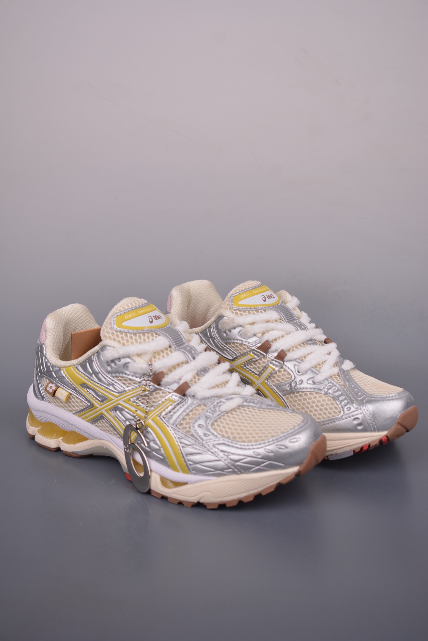 Asics GEL-Kahana Nimbus 10.1 Low-Top Sneakers - Durable, Breathable, and Stylish 2 i1754346890828 5738 0 0