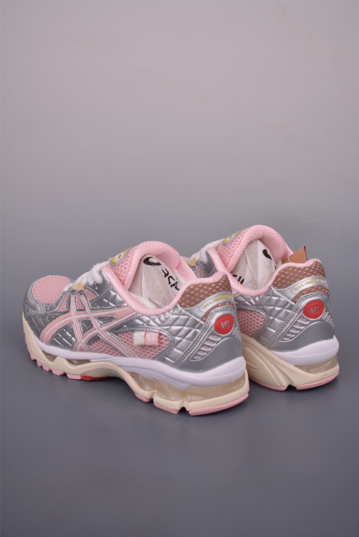 Asics GEL-Kahana Nimbus 10.1 Low-Top Sneakers - Breathable, Durable, Y2K Style 2 i1754346920380 8324 0 1