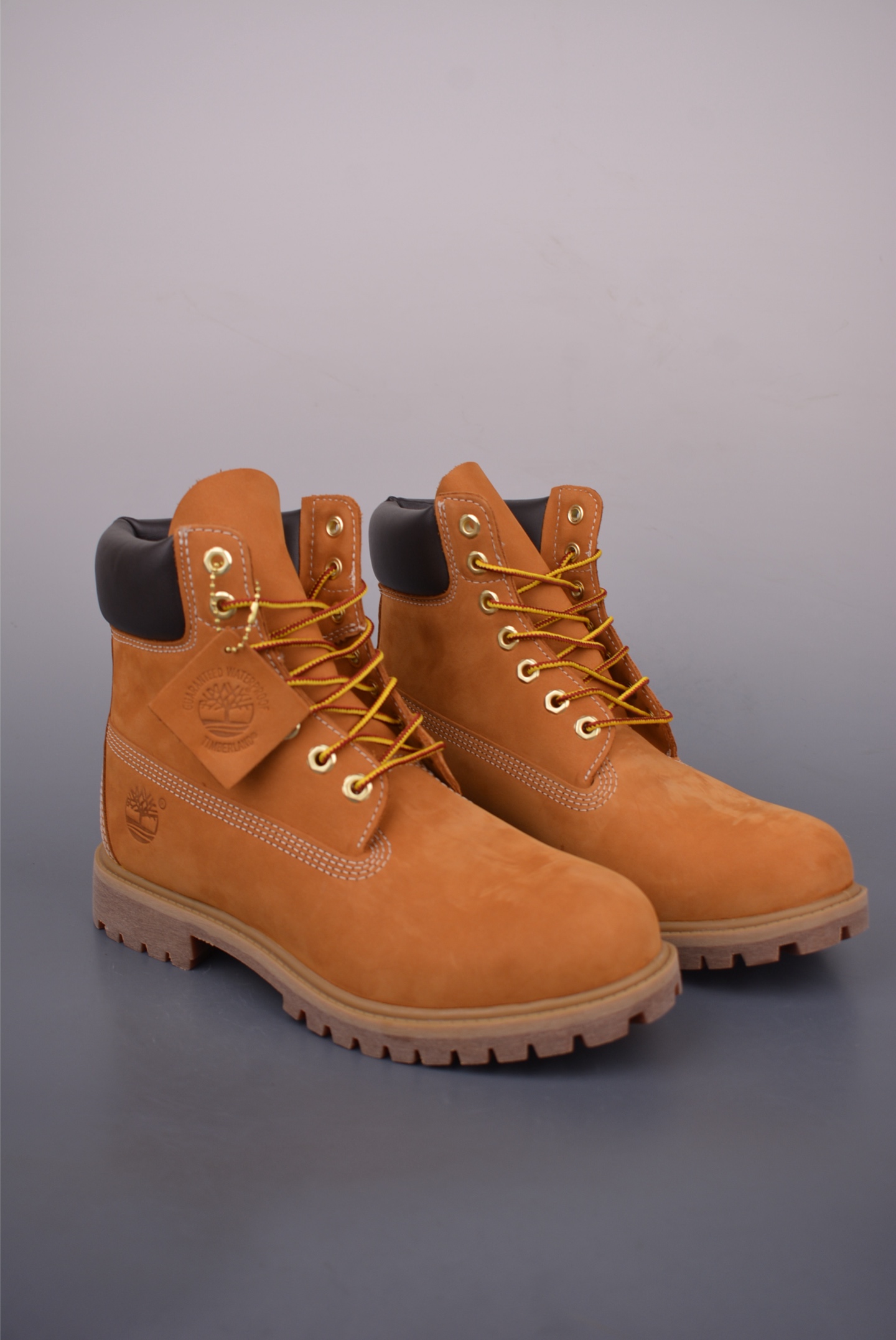 Timberland Classic Waterproof Leather Boots for Men and Women - Premium Quality 1 i1754347096824 6746 0 0