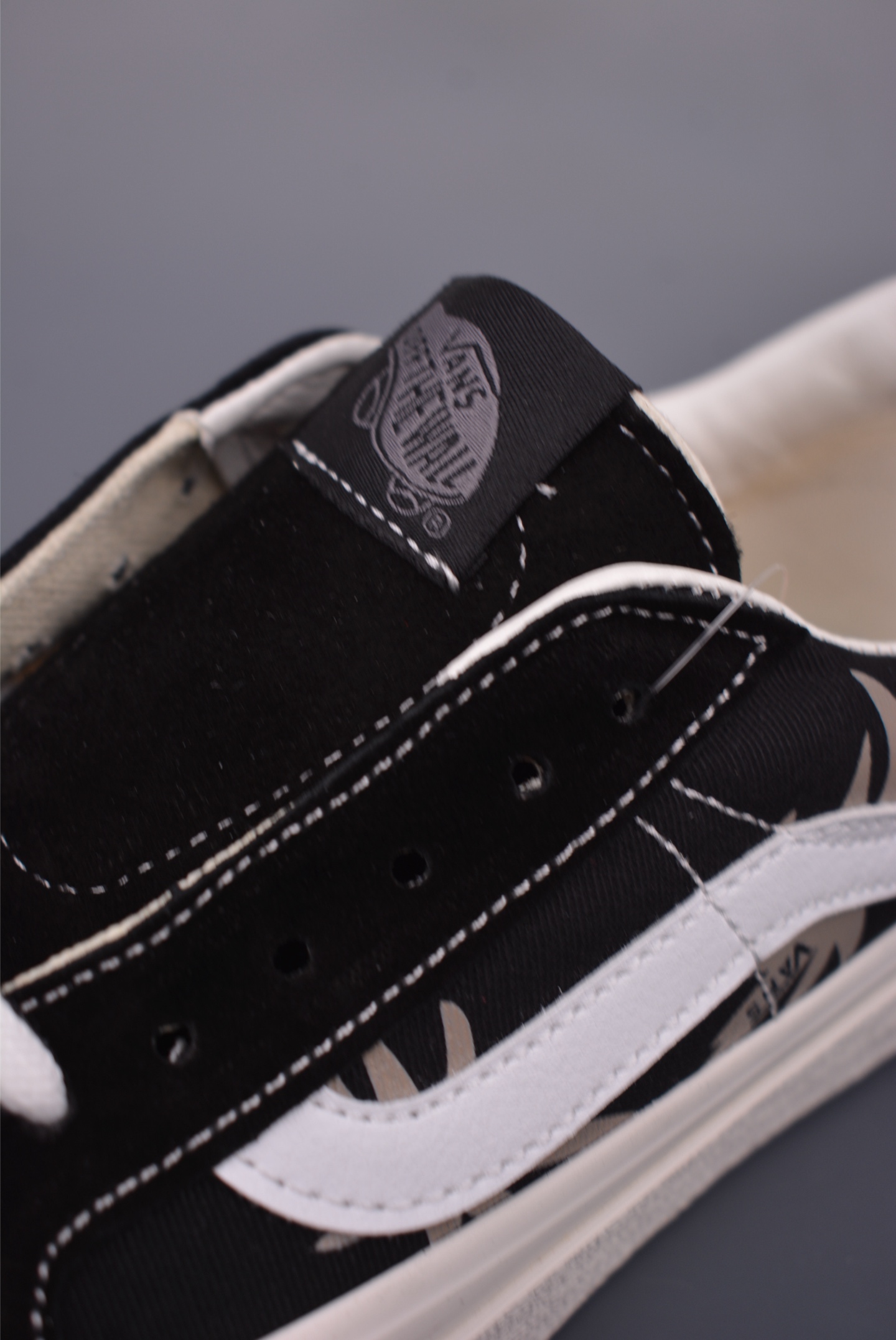 Vans Sk8-Low Black Palm Leaf Canvas Sneakers - Stylish, Durable, and Unique 8 i1754347299457 6413 0 6