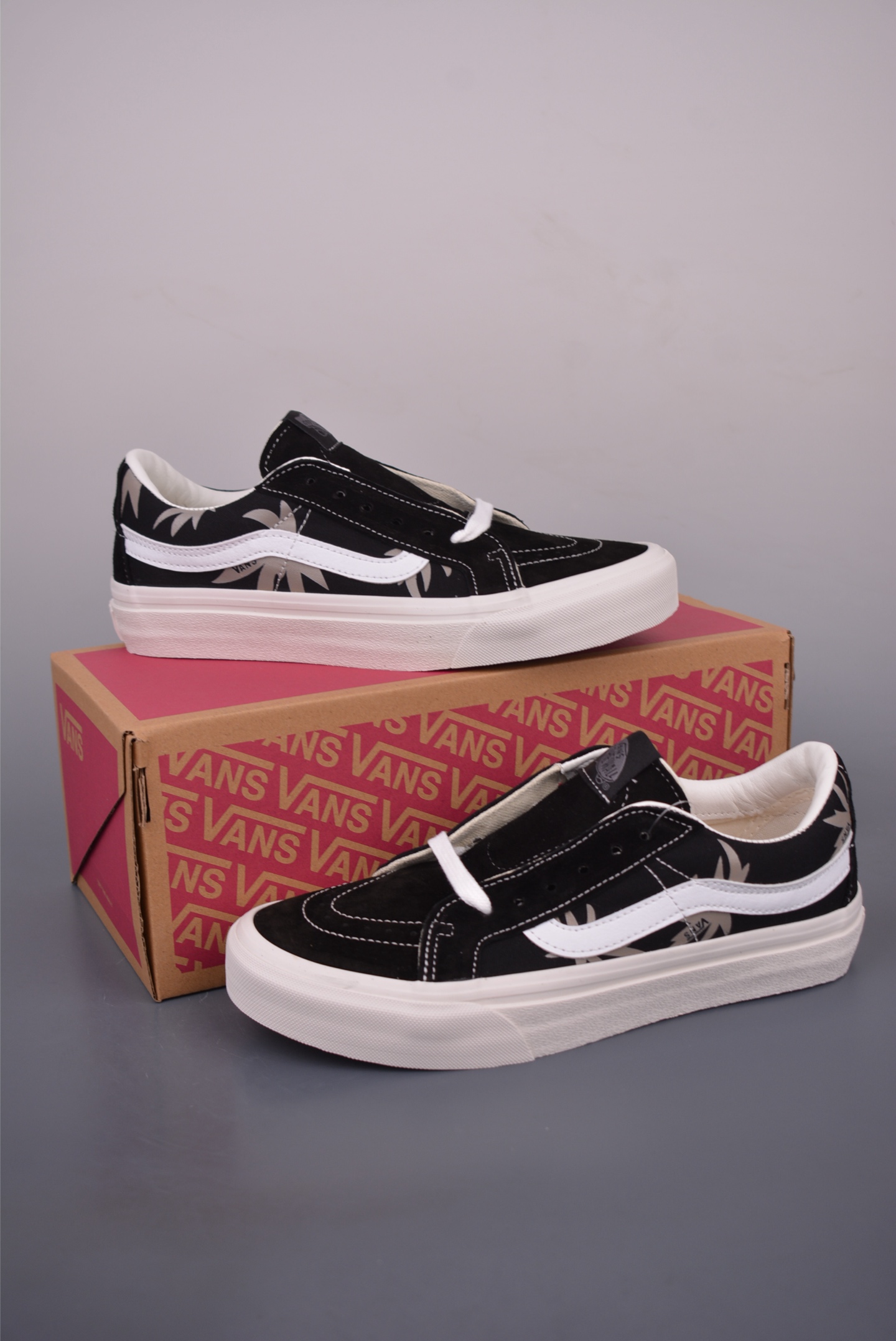 Vans Sk8-Low Black Palm Leaf Canvas Sneakers - Stylish, Durable, and Unique 6 i1754347299476 6772 0 4