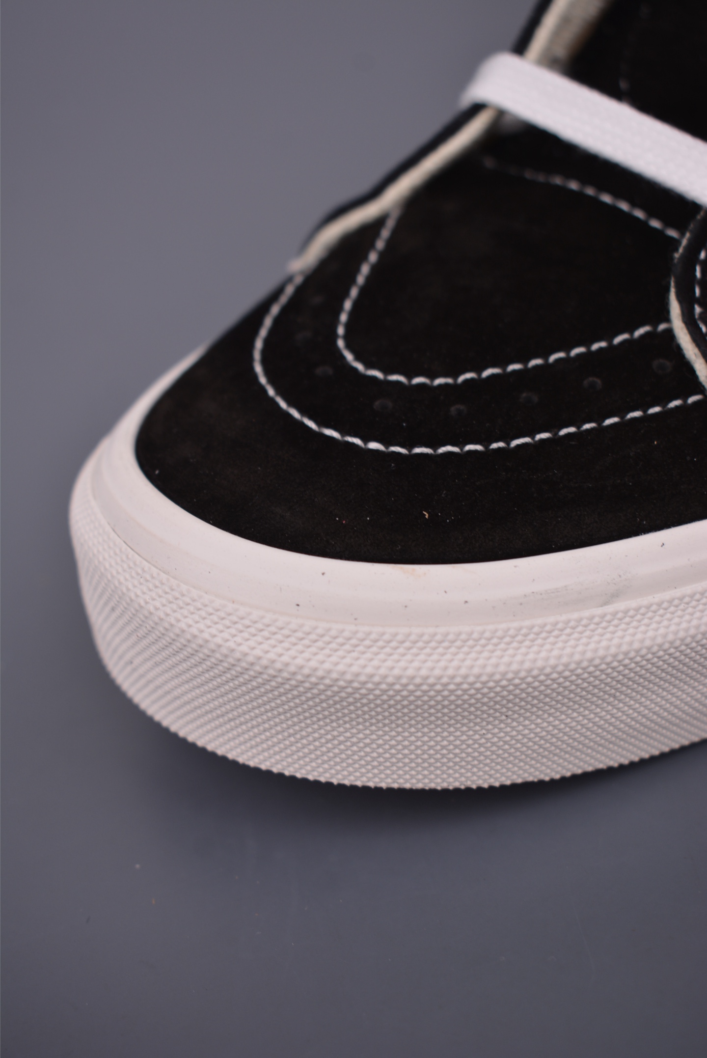 Vans Sk8-Low Black Palm Leaf Canvas Sneakers - Stylish, Durable, and Unique 7 i1754347301071 9639 0 5