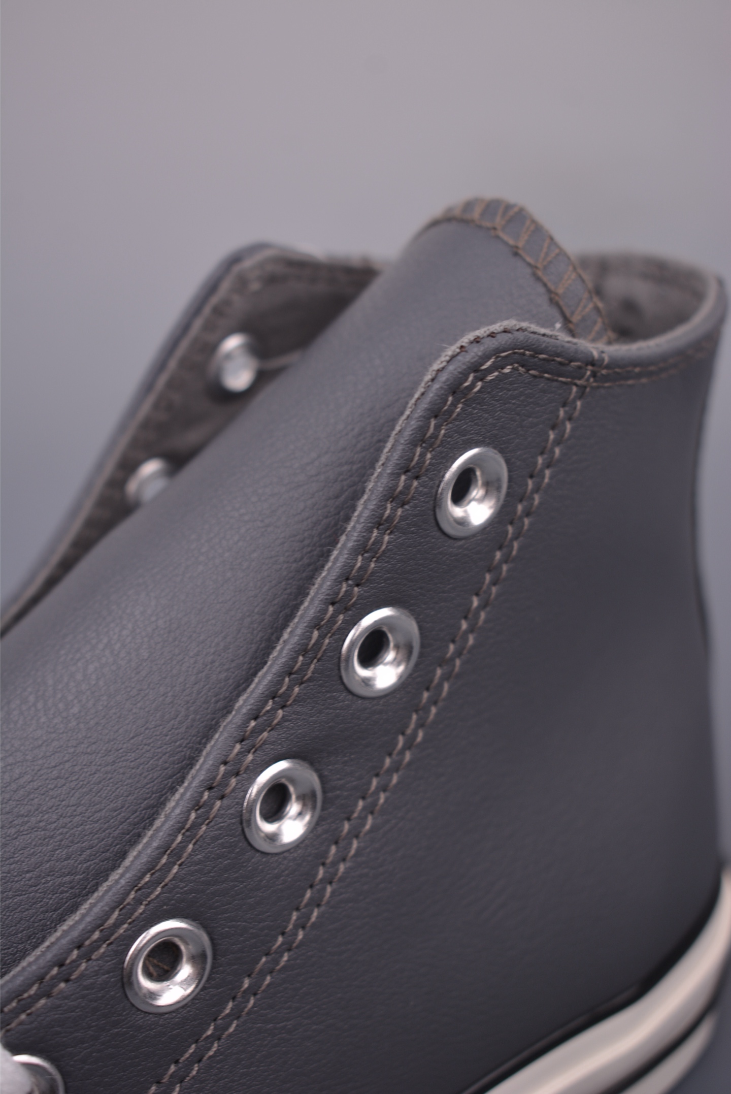 Converse Chuck 1970s Leather High Top Sneakers - Retro Gray, Sizes 35-44 7 i1754347381065 1770 0 6