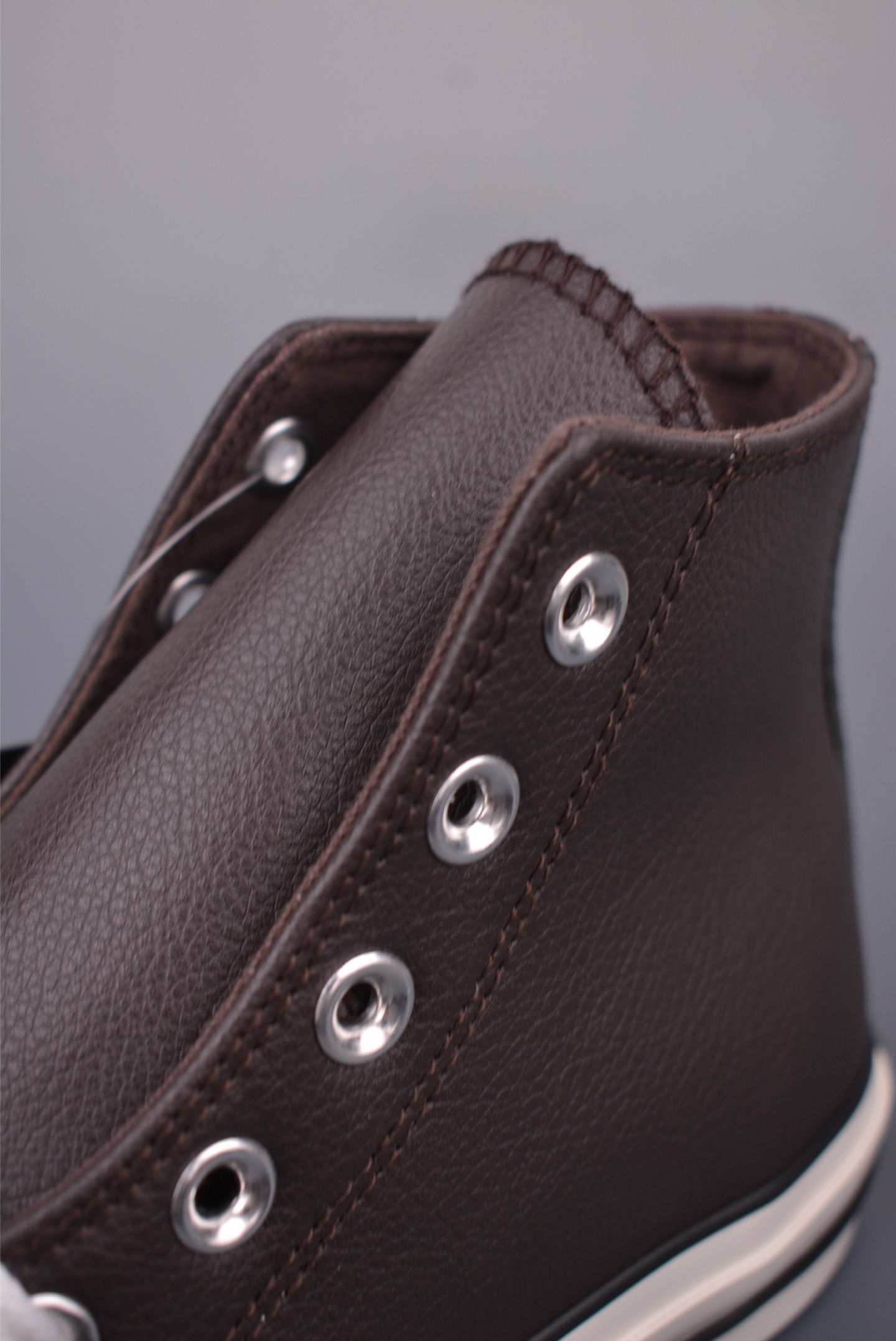 Converse Chuck 1970s Leather High Top Sneakers - Retro Style, Premium Comfort 8 i1754347402814 7911 0 6