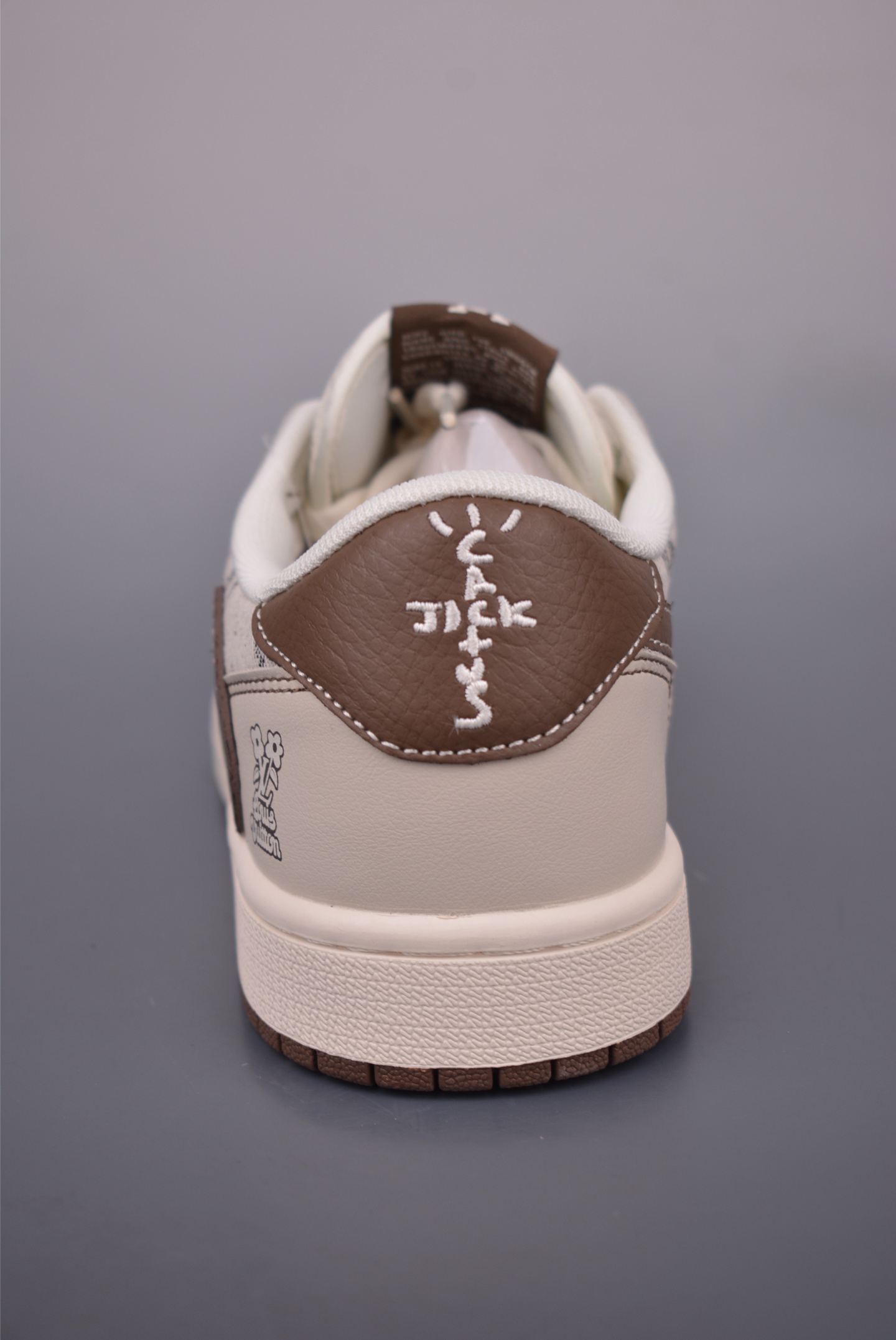 Louis Vuitton x Travis Scott Air Jordan 1 Low - Designer Collaboration Sneakers 5 i1754348307777 5467 0 3