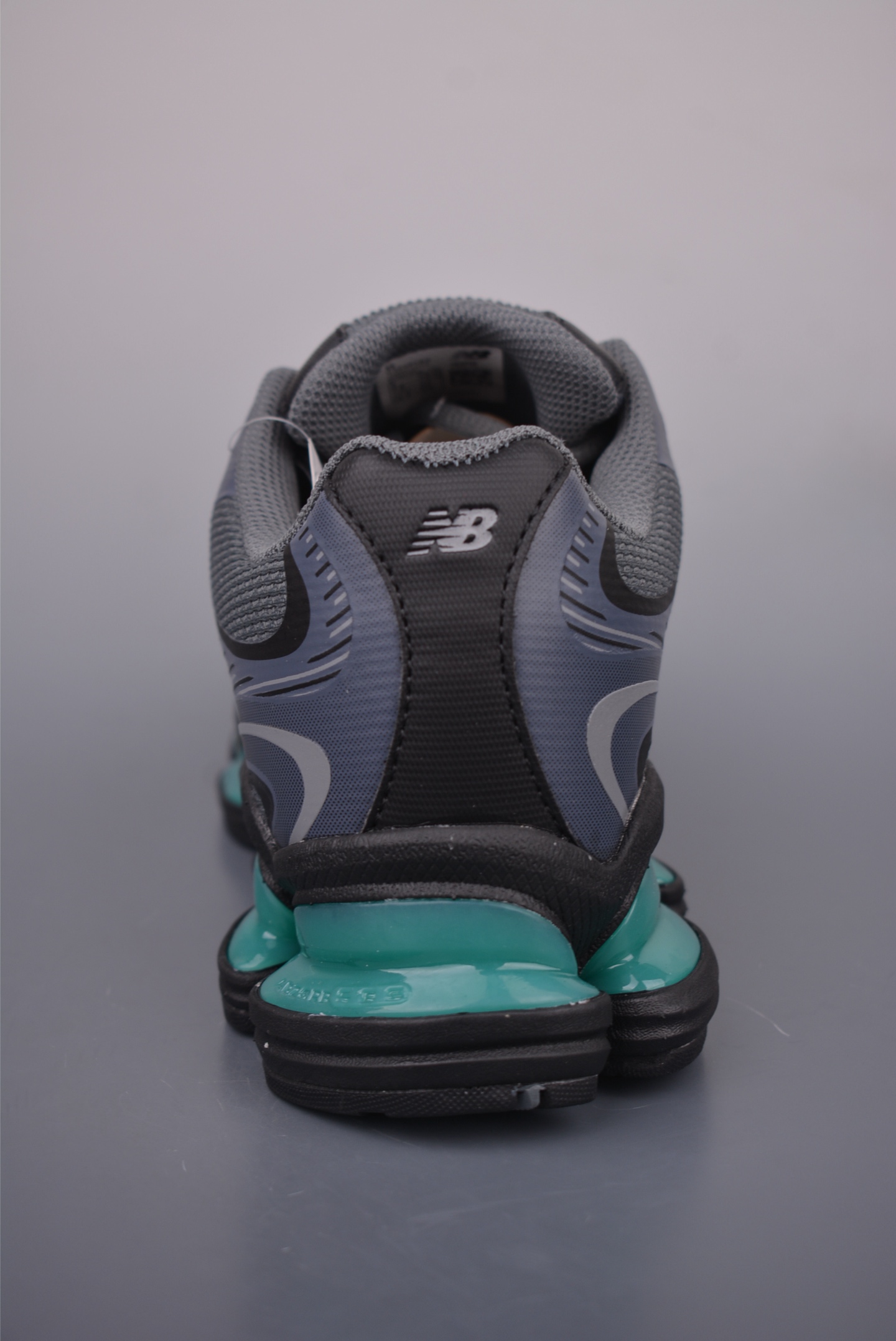 New Balance M2000 Series: Stylish, Versatile Sneakers for Everyday Comfort 5 i1754425535412 7310 0 3