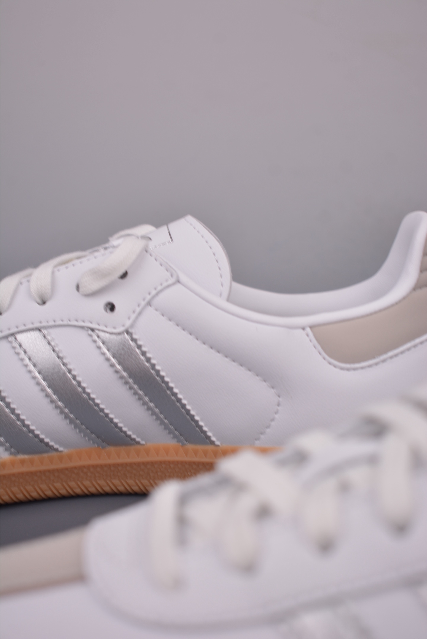 Adidas Samba OG White/Silver Casual Sneakers - Classic Style & Comfort 8 i1754427015452 5653 0 7