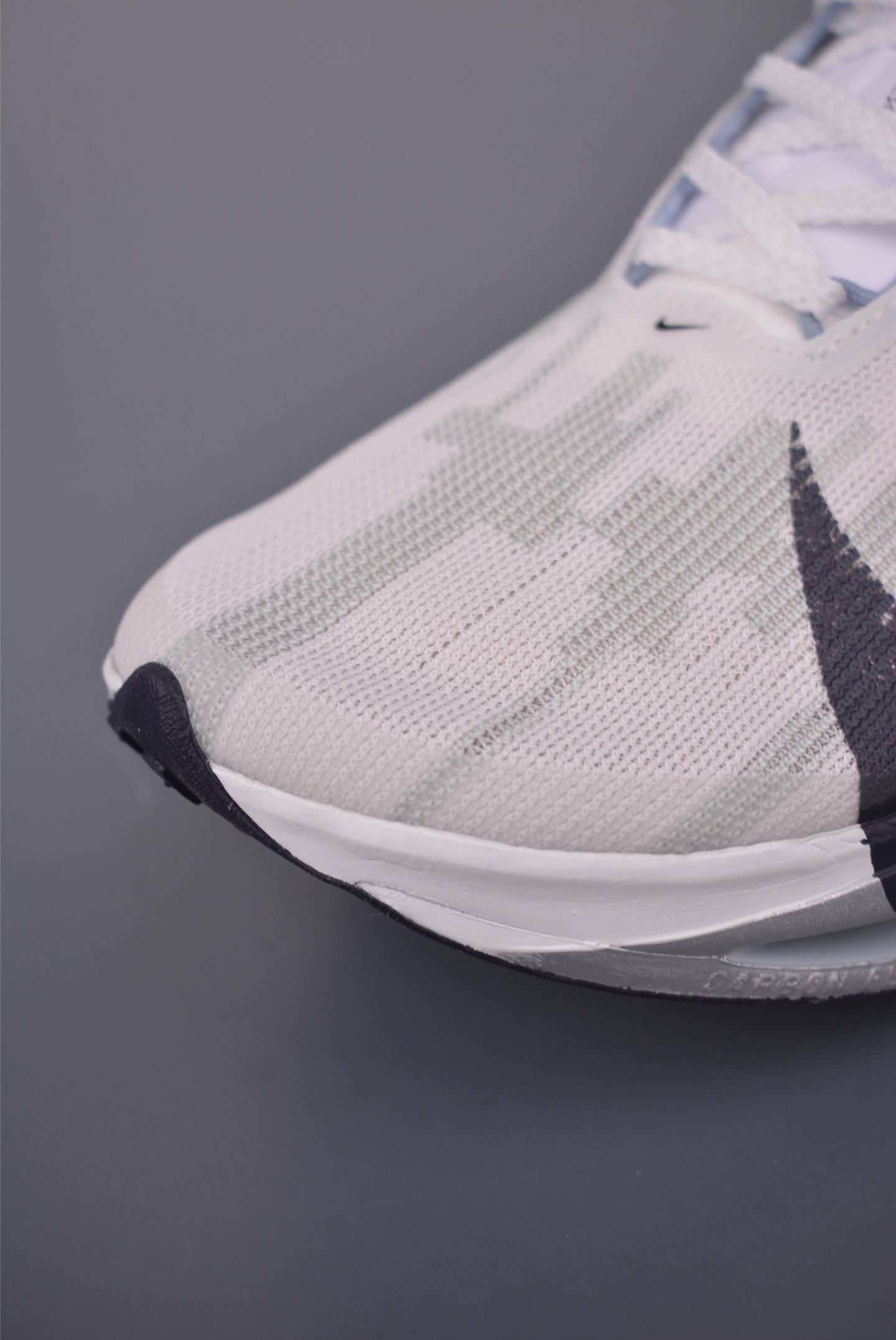 Nike ZoomX Streakfly 2 Marathon Running Shoes - Lightweight and Breathable 7 i1754430735007 2206 0 5
