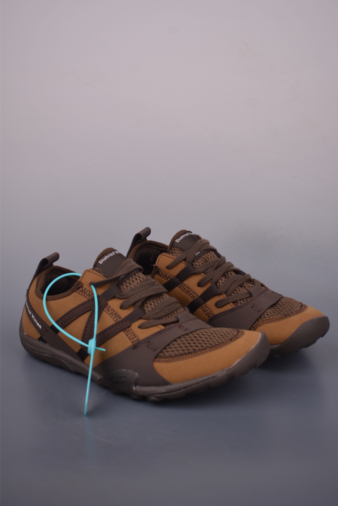 New Balance MT10 Minimalist Trail Running Shoes - Lightweight & Durable 1 i1754430923496 7921 0 0