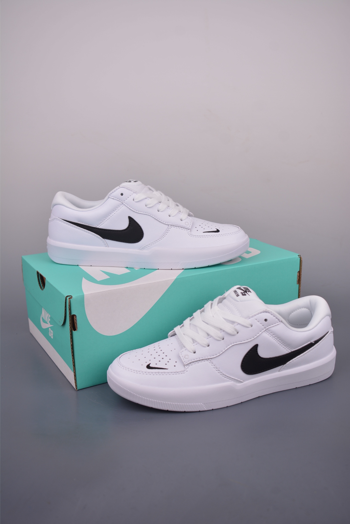 Nike SB Force 58 Skate Shoes - Classic Basketball Style, Durable, and Flexible 5 i1754431042951 2912 0 4