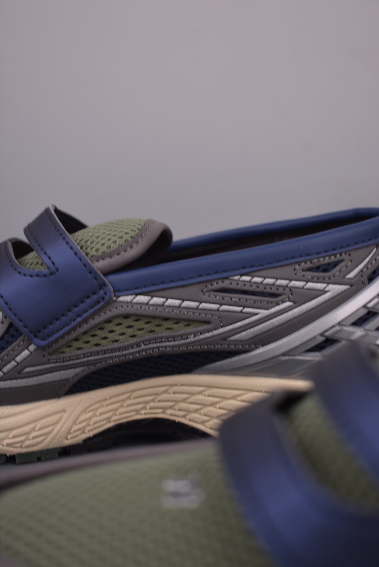 New Balance1906R乐福鞋 便捷穿脱设计一脚蹬 U1906LOA