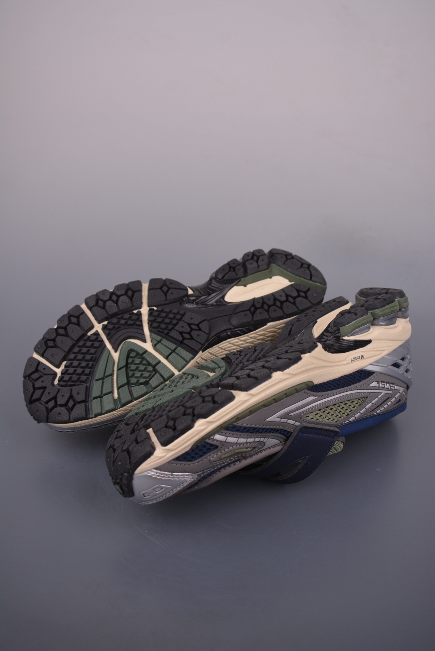 New Balance1906R乐福鞋 便捷穿脱设计一脚蹬 U1906LOA