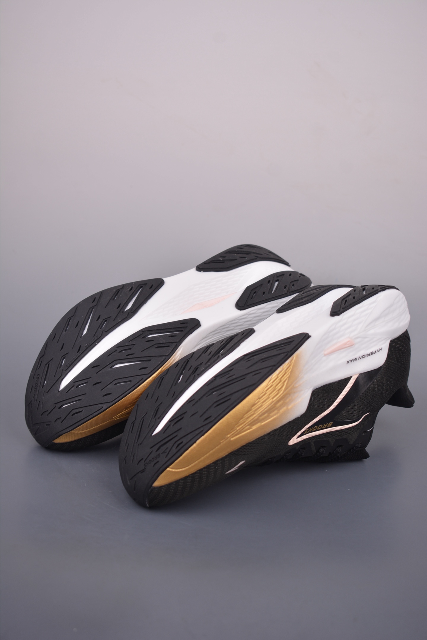 Brooks Hyperion Max 2 Running Shoes - Lightweight, Breathable & Cushioned 4 i1754520508196 9004 0 2