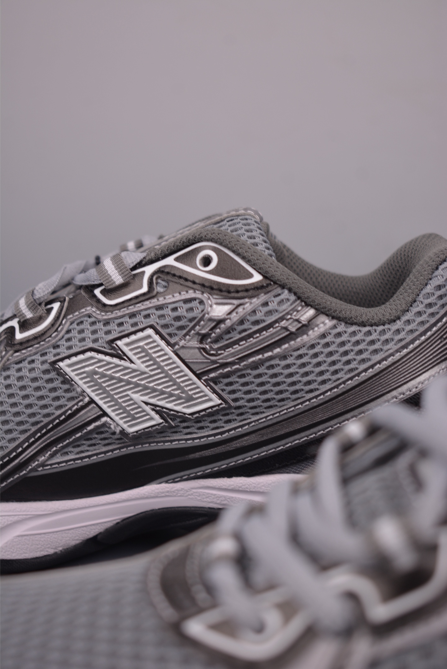 New Balance 740 Retro Running Shoes - Comfortable & Stylish Sneakers 8 i1754521205843 5695 0 7