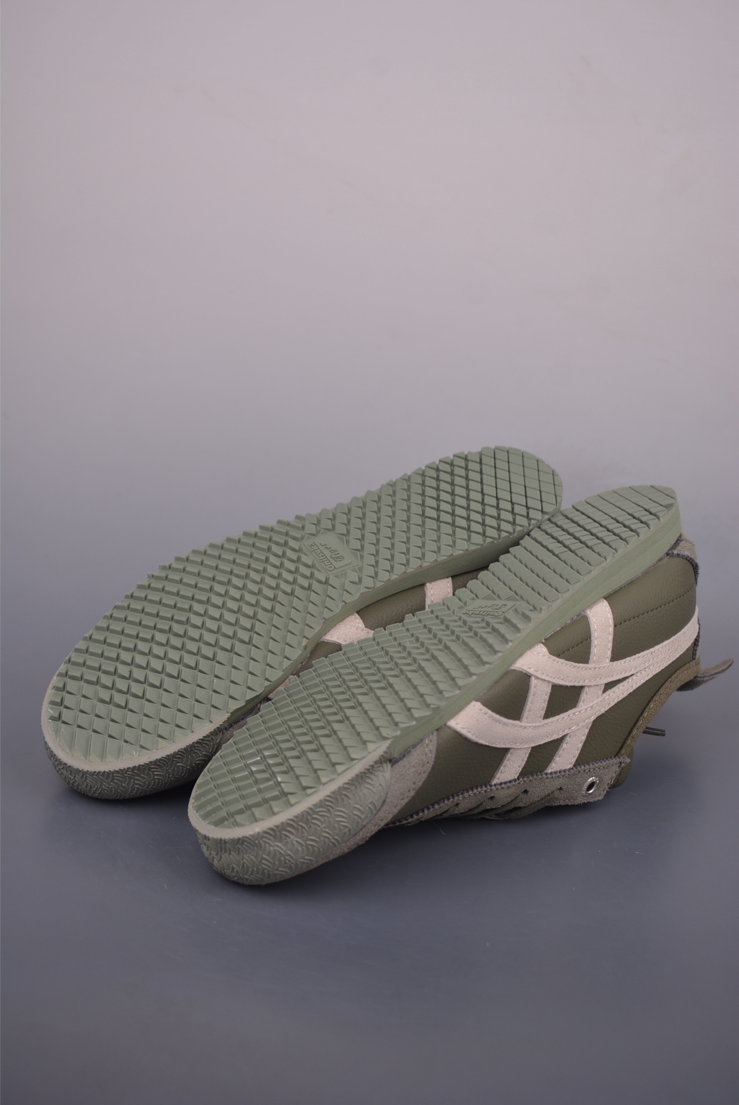 Asics鬼冢虎 MEXICO 66 SD 做工精赞 1183C015-300