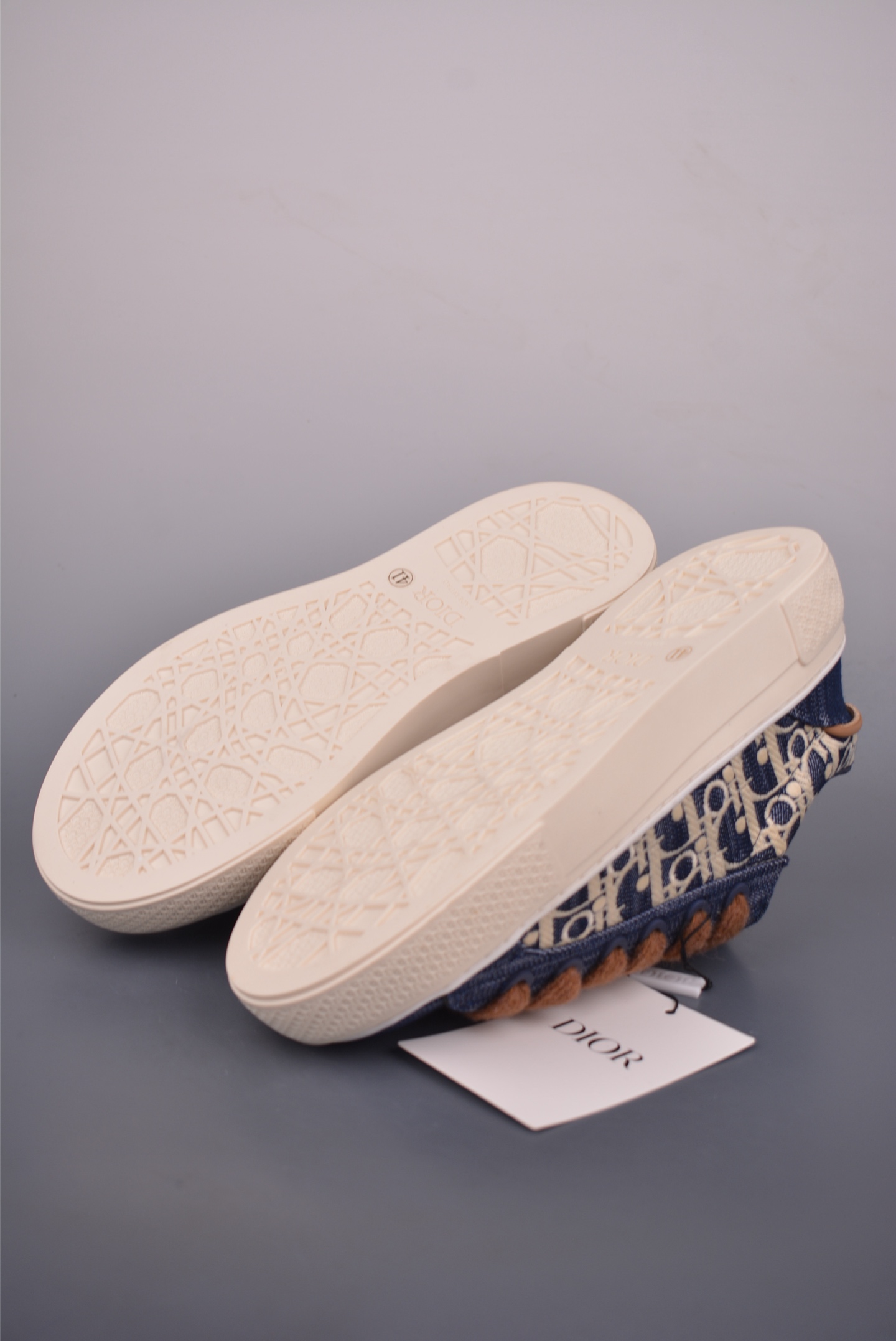 Dior B27 Casual Sneakers, Iconic Design, Stylish and Versatile (Sizes 38-45) 3 i1754521855776 9550 0 2