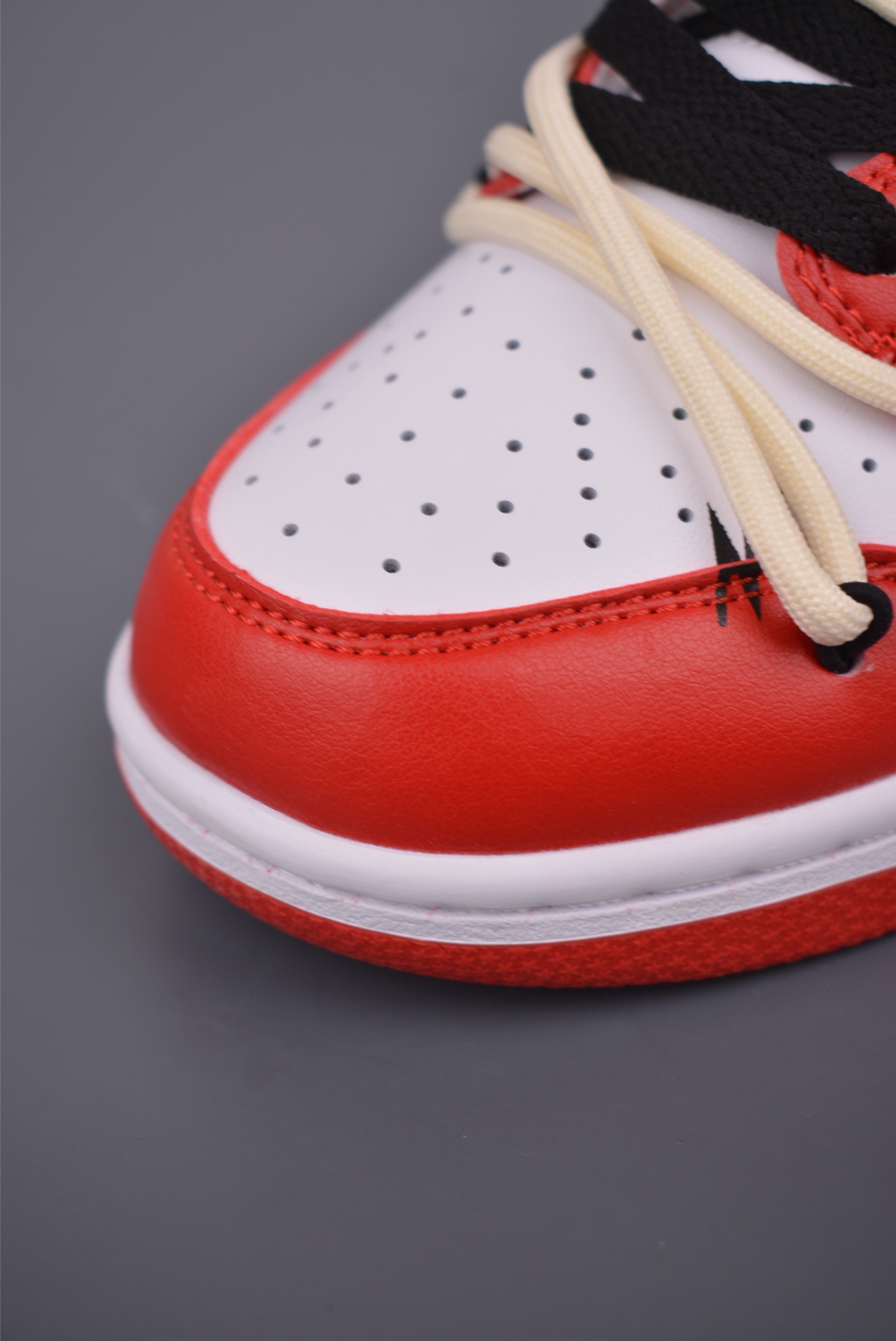 Nike SB Dunk Low White Red Deconstructed Sneakers - Premium Quality & Comfort 6 i1754521902166 2091 0 5