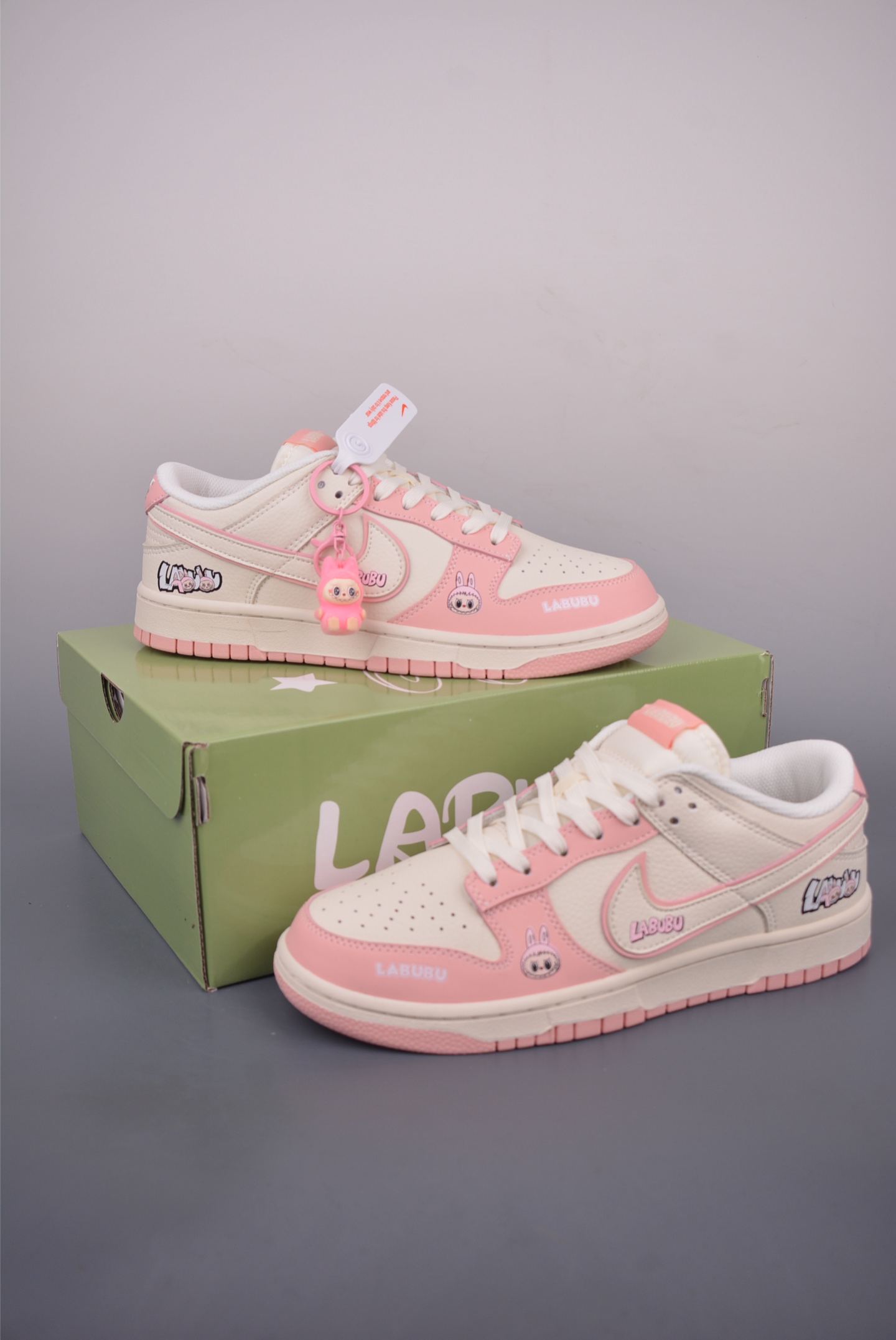 Nike SB Dunk Low LaBuBu Collaboration, Premium Leather, Durable and Comfortable 6 i1754522023143 8231 0 4