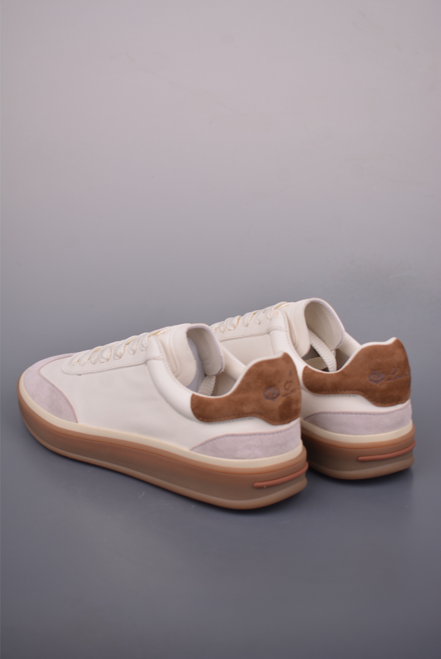 MOCASSINQ SUMMER SUEDE D . DIV martniel 小羊皮板鞋 XS56777