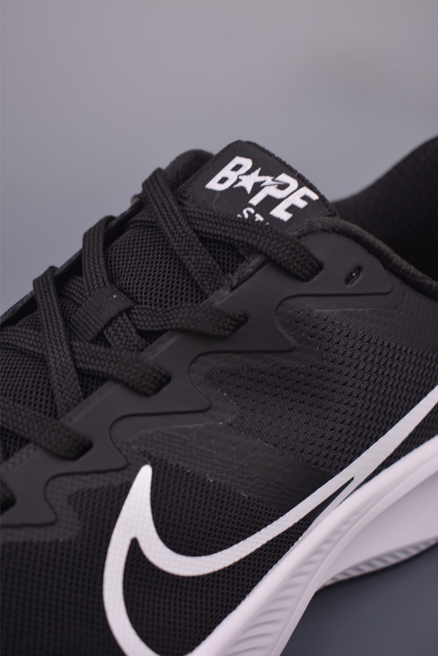 Nike Zoom Plus x BAPE Running Shoes - Ultimate Comfort and Style (Black) 8 i1754603135576 9520 0 6