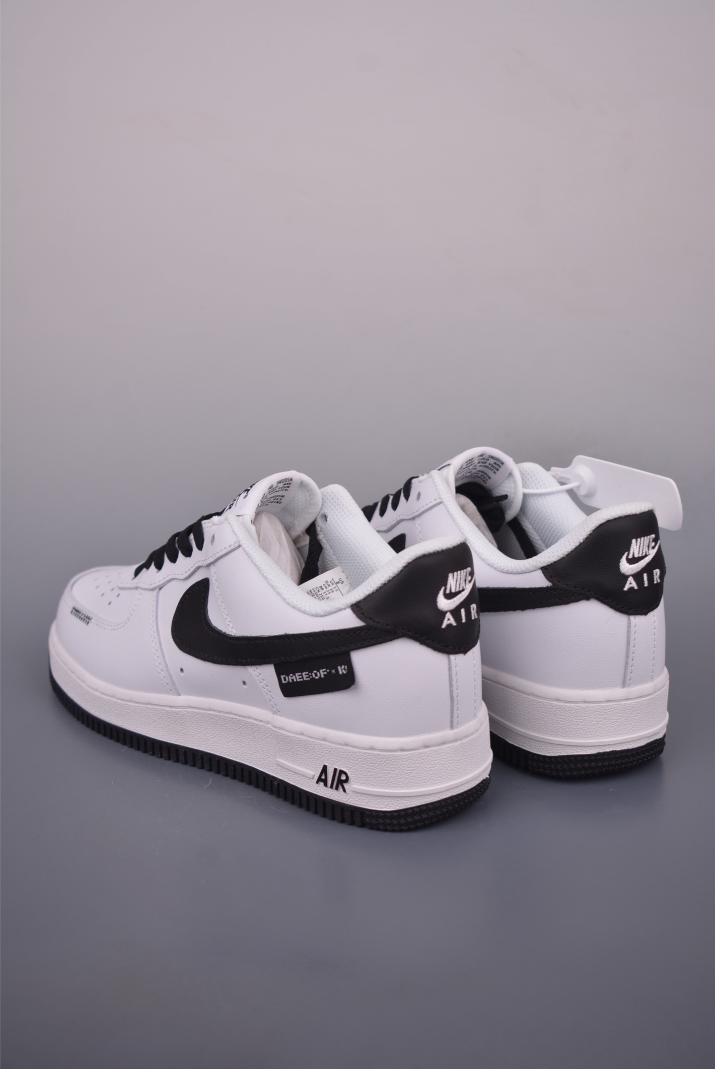 Nike Air Force 1 Low White/Black,Honeycomb Cushion, Steel Stamp,Original Accessories 2 i1754603281825 4397 0 1