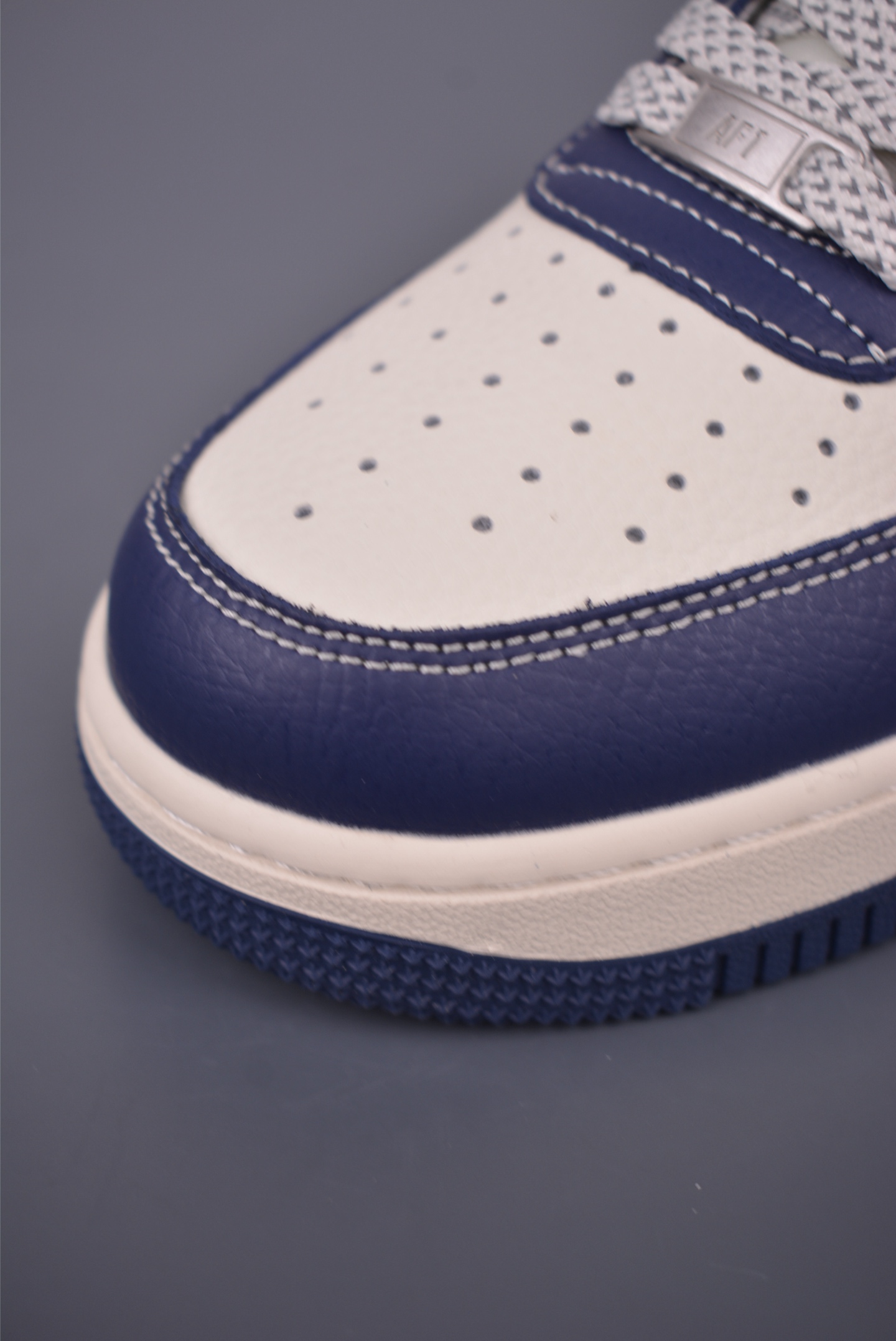 Nike Air Force 1 Low UN: Classic Comfort, Modern Style, Available in Multiple Sizes 7 i1754604769563 8837 0 5