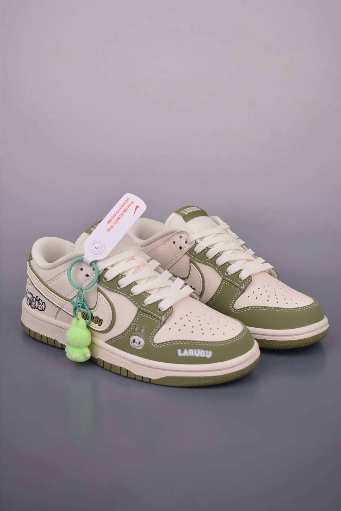 Nike SB Dunk Low LaBuBu Collab Premium Sneakers - Style & Comfort Combined 2 i1754604810863 5812 0 0