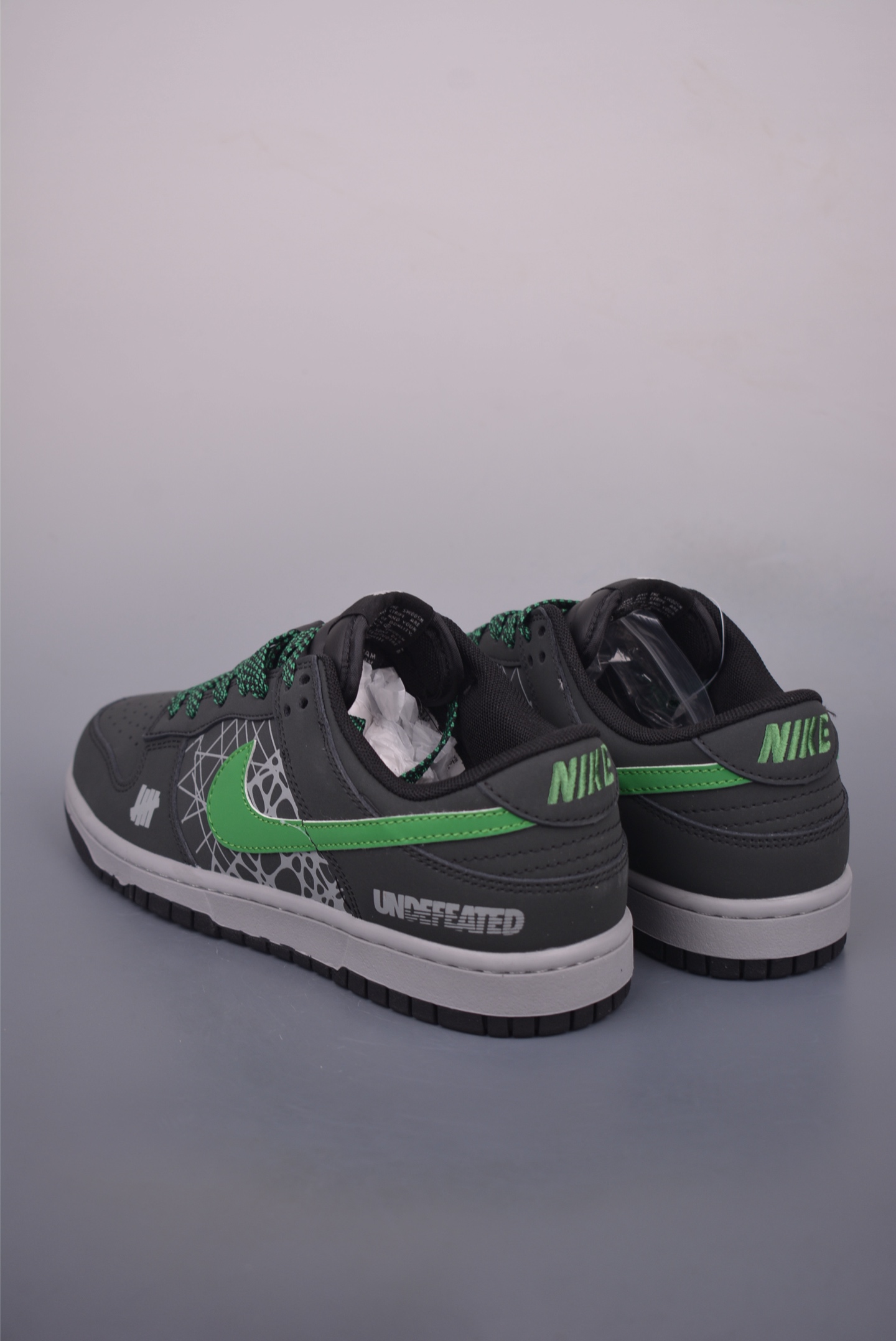 Nike SB Dunk Low UN - Premium Leather, Superior Comfort, and Perfect Fit 3 i1754604851620 5225 0 1