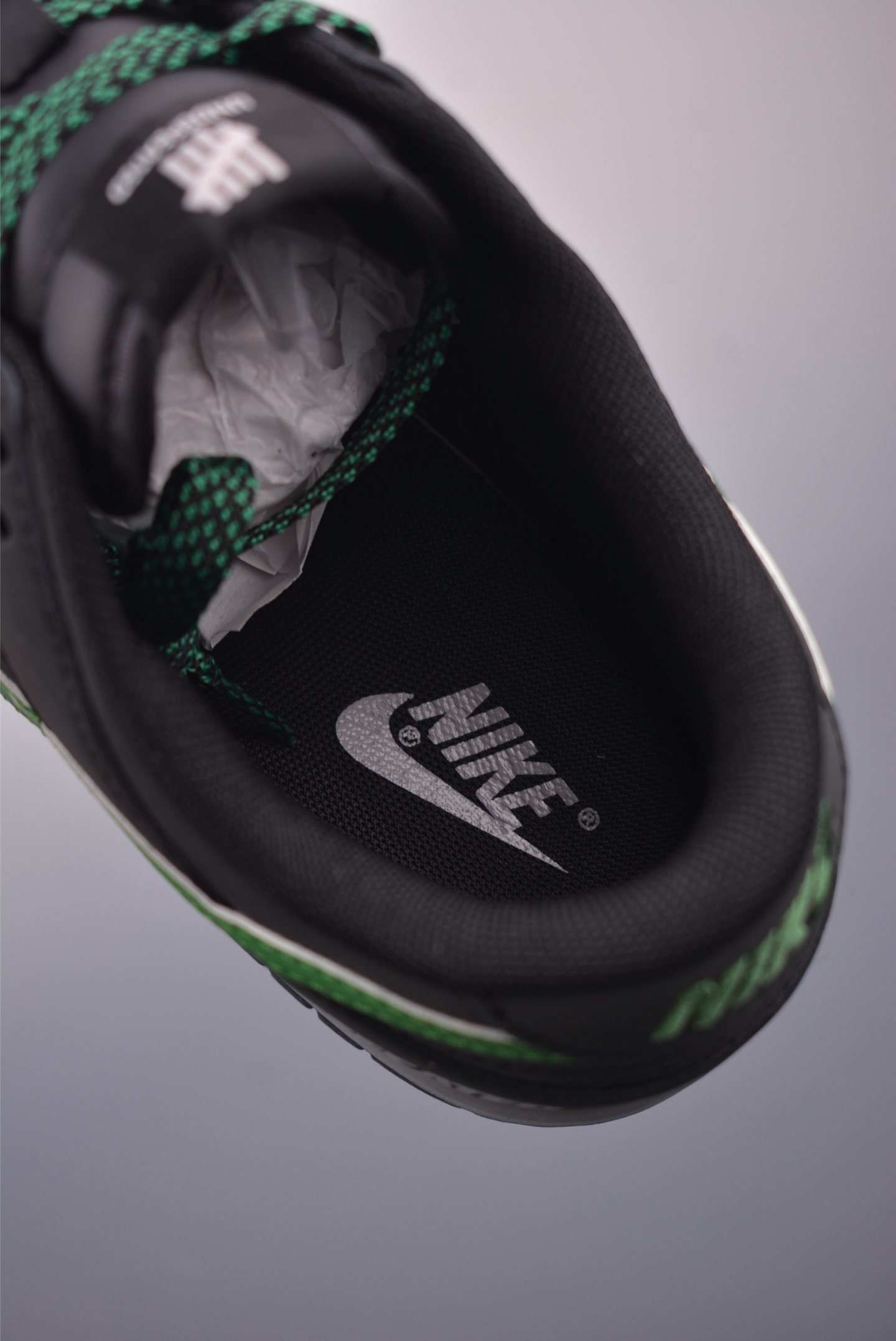 Nike SB Dunk Low UN - Premium Leather, Superior Comfort, and Perfect Fit 10 i1754604853851 2975 0 8