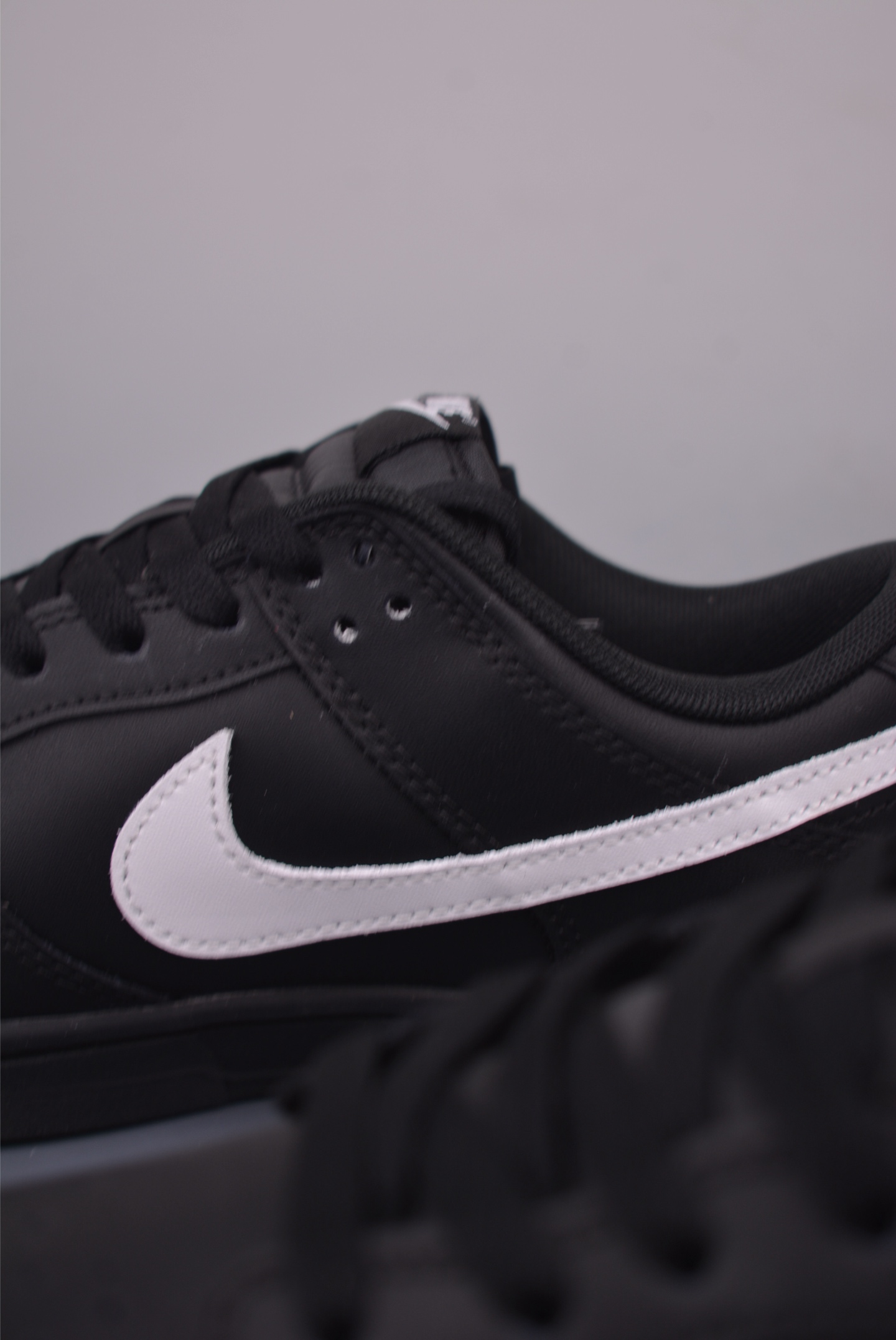 Nike SB Dunk Low Time Collab Black and White Sneakers HF5441-100 Men's 8 i1754604897868 2021 0 7